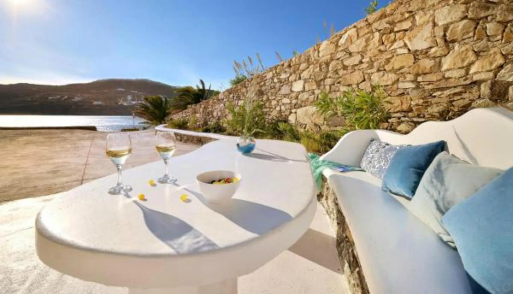 Patio in Mykonos Pantheon