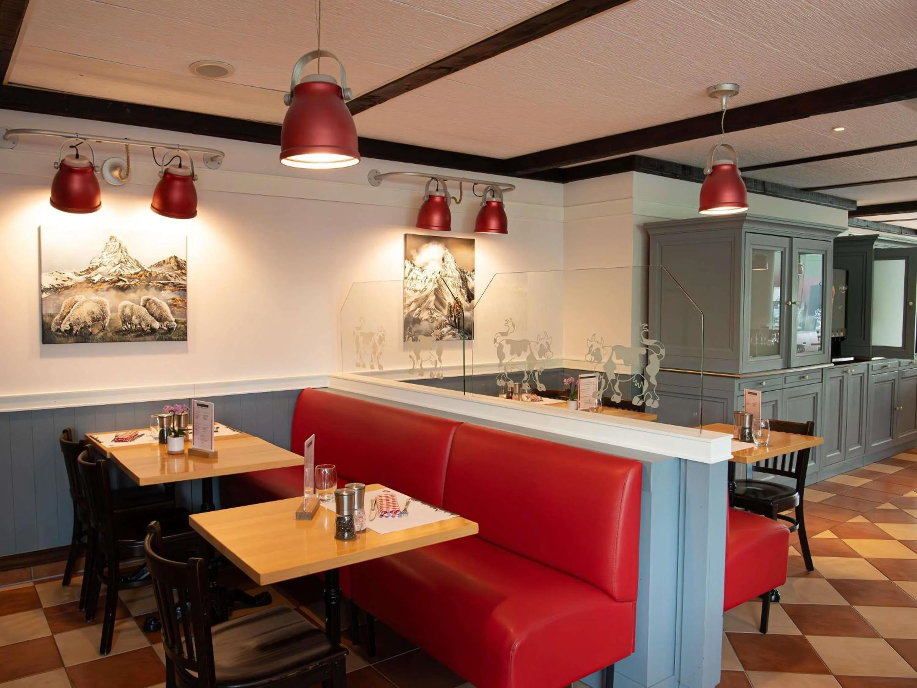 Restaurant/places to eat in ibis budget Genève Aéroport