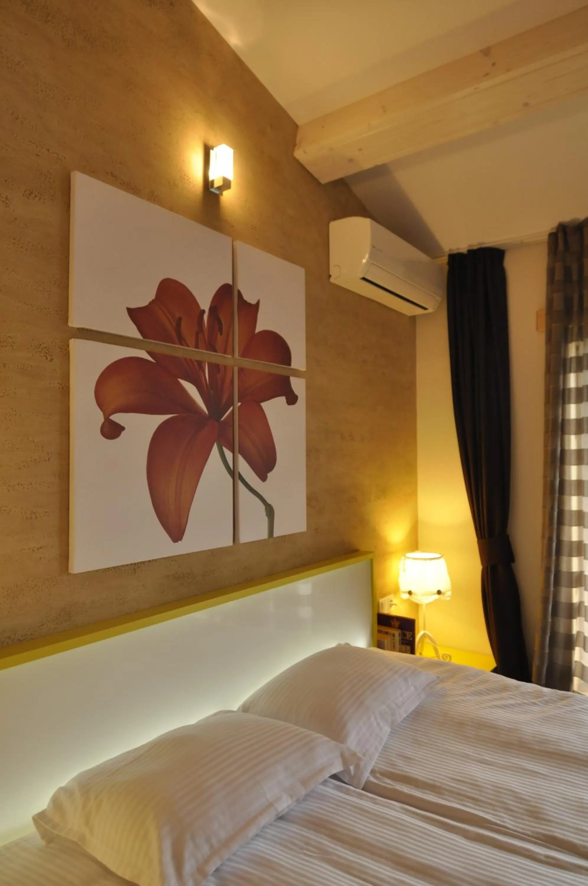 Bed in Aparthotel Seasons Glavatarski Han