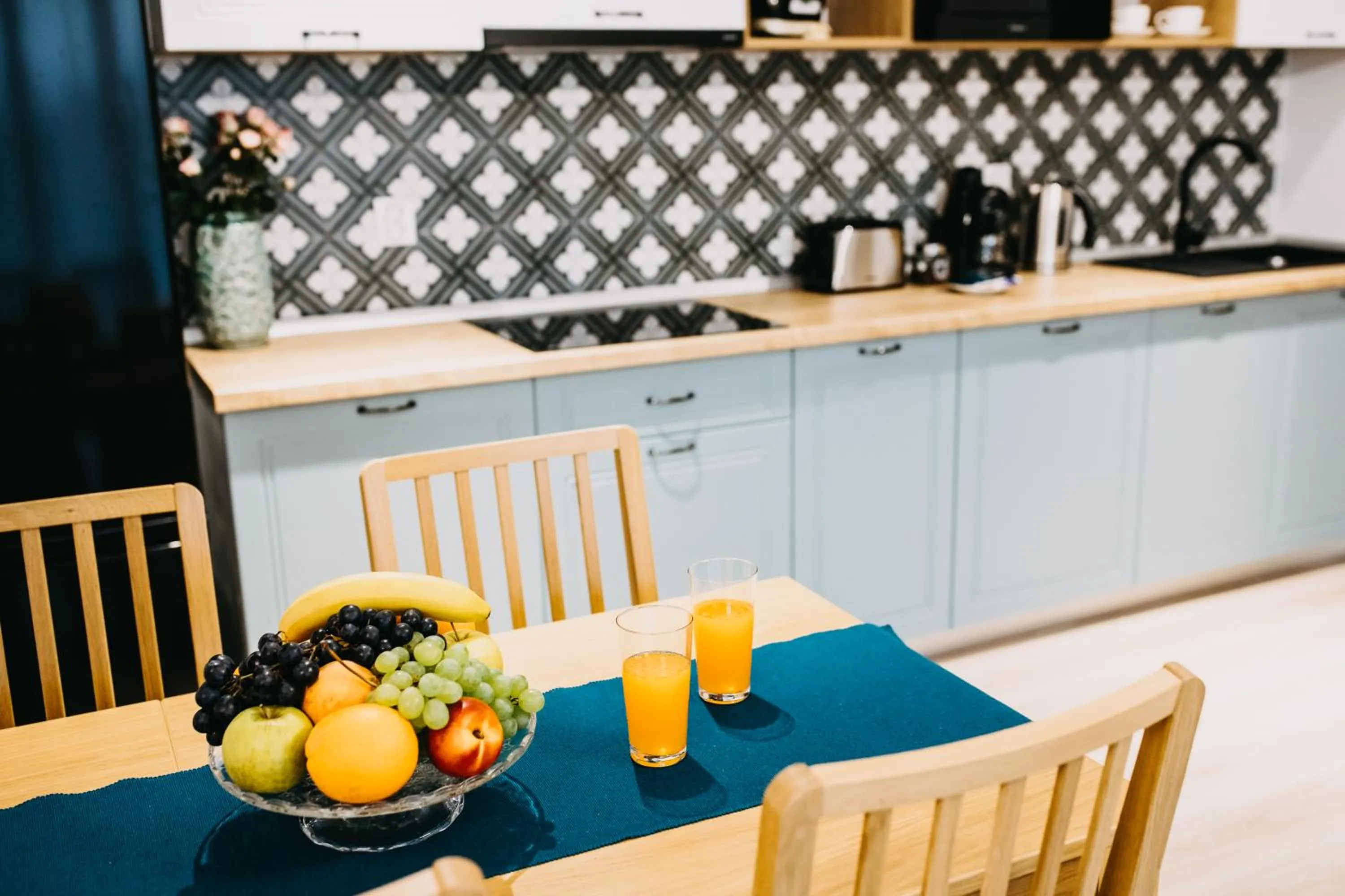 Kitchen or kitchenette in Gaudi Accommodation