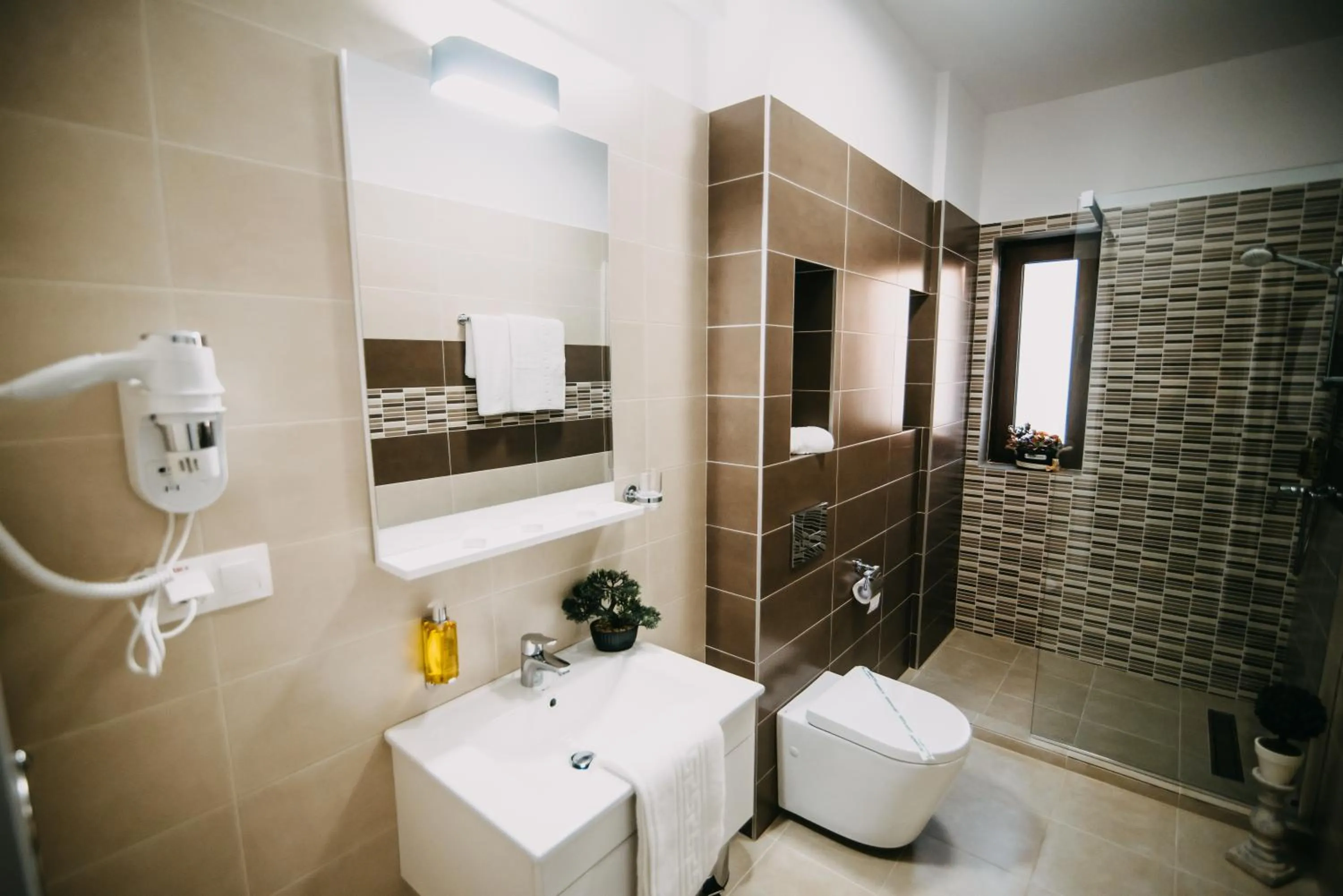 Shower in Gaudi Accommodation