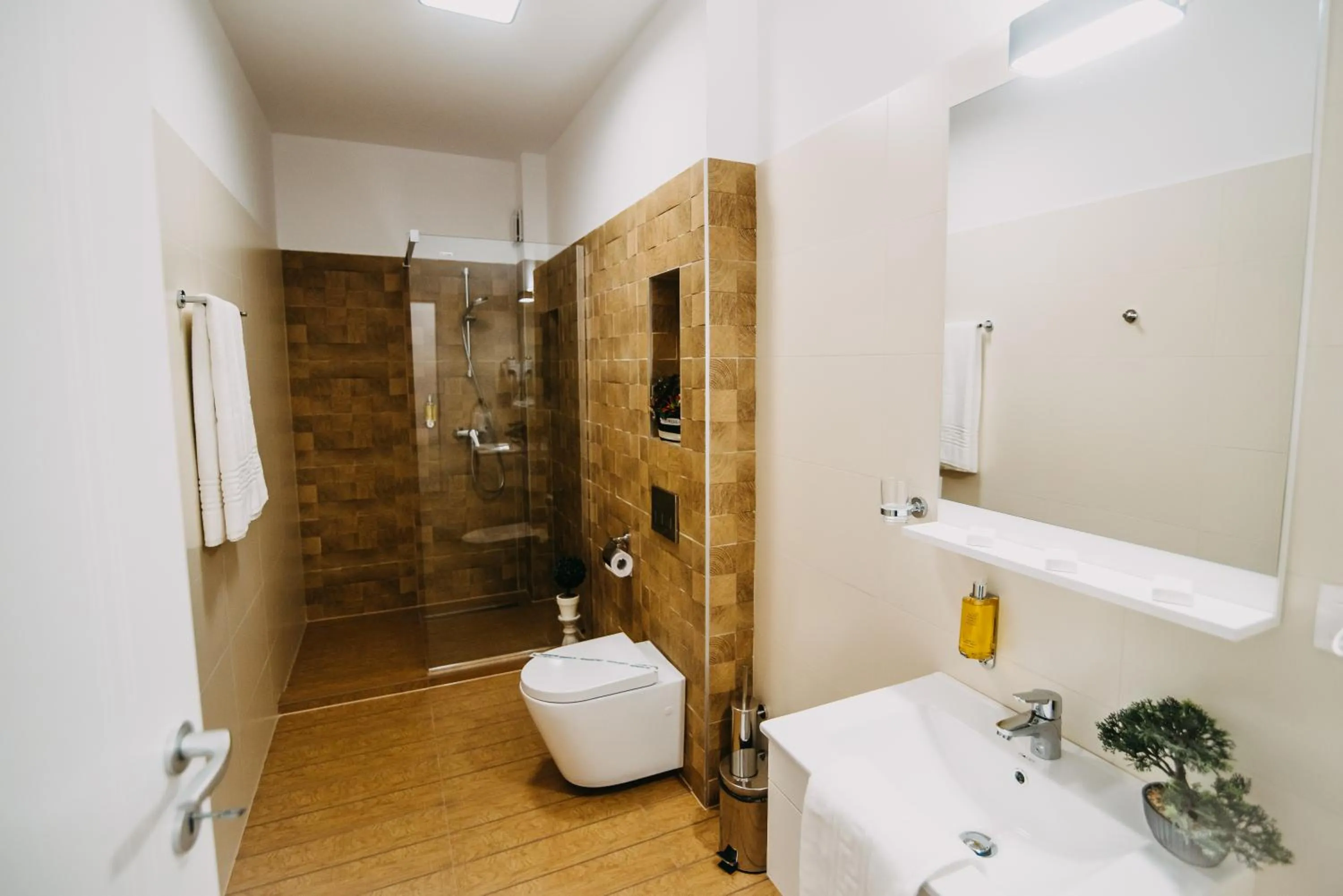 Shower in Gaudi Accommodation