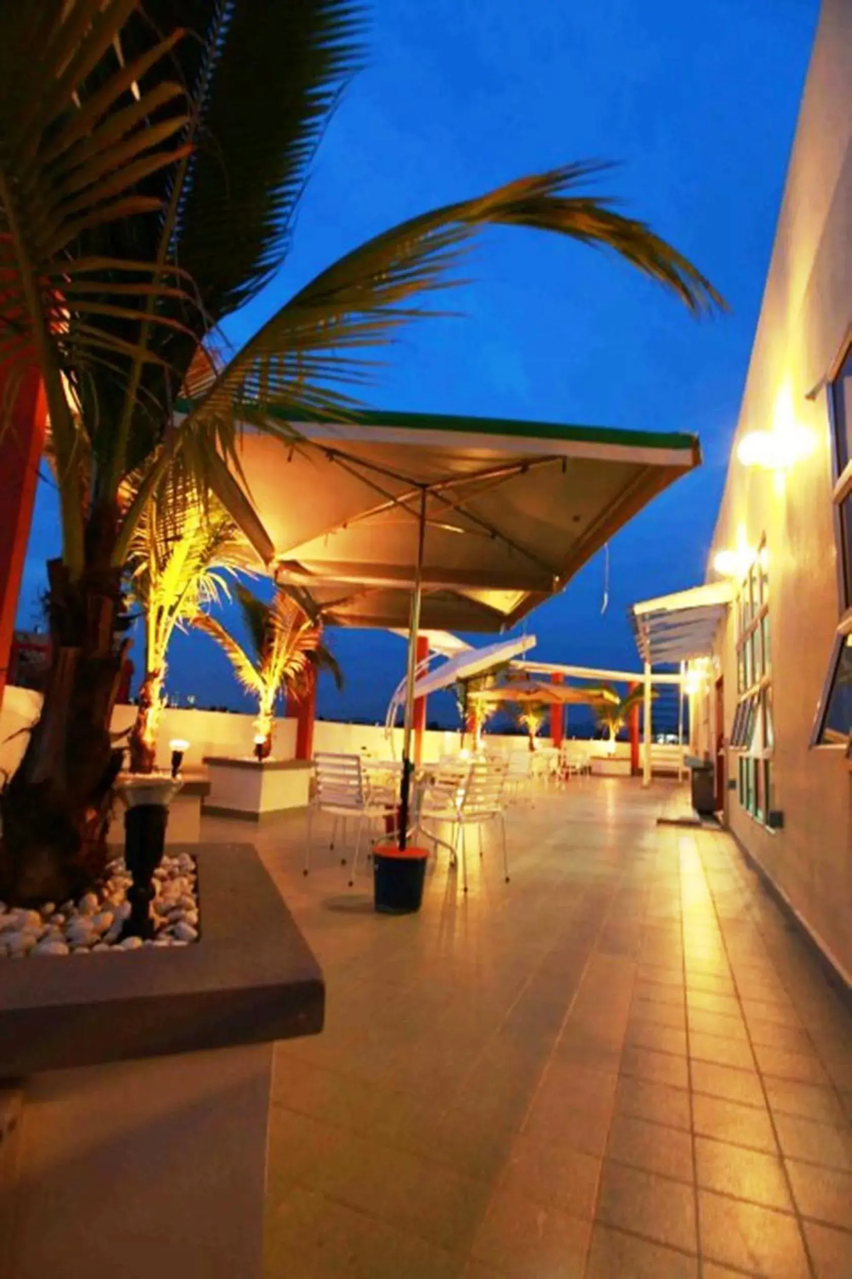 Lounge or bar in Langit Langi Hotel @ KLIA/KLIA2 Lounge or bar in Langit Langi Hotel @ KLIA/KLIA2