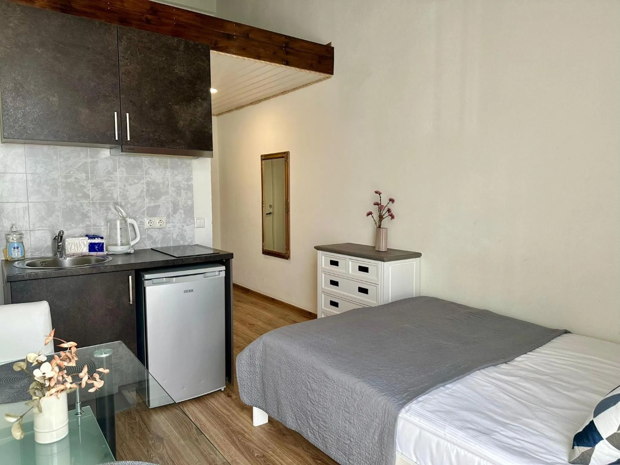Bed in Filosoofi 1 Studio Apartments