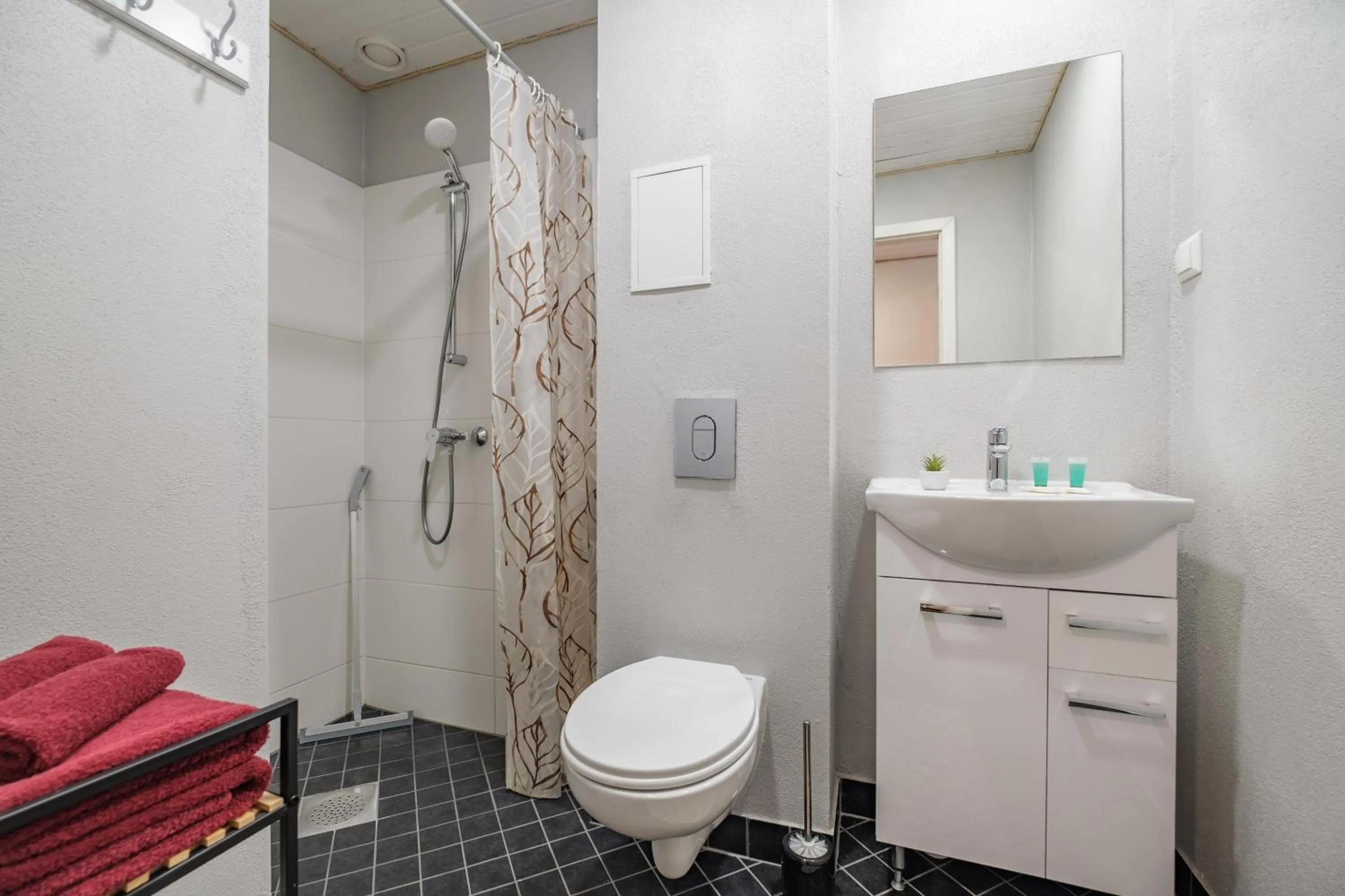 Bathroom in Filosoofi 1 Studio Apartments