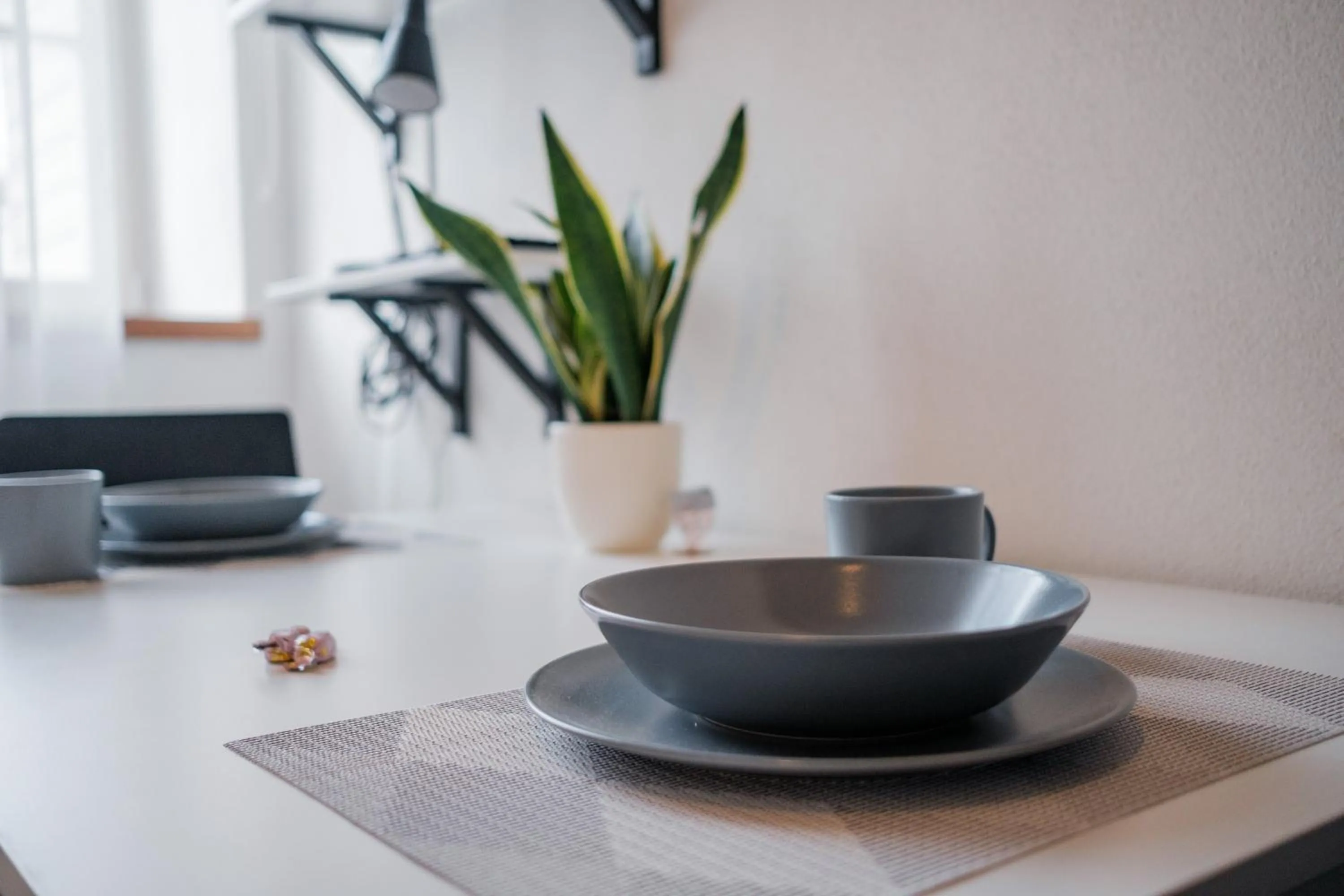 Dining area in Filosoofi 1 Studio Apartments