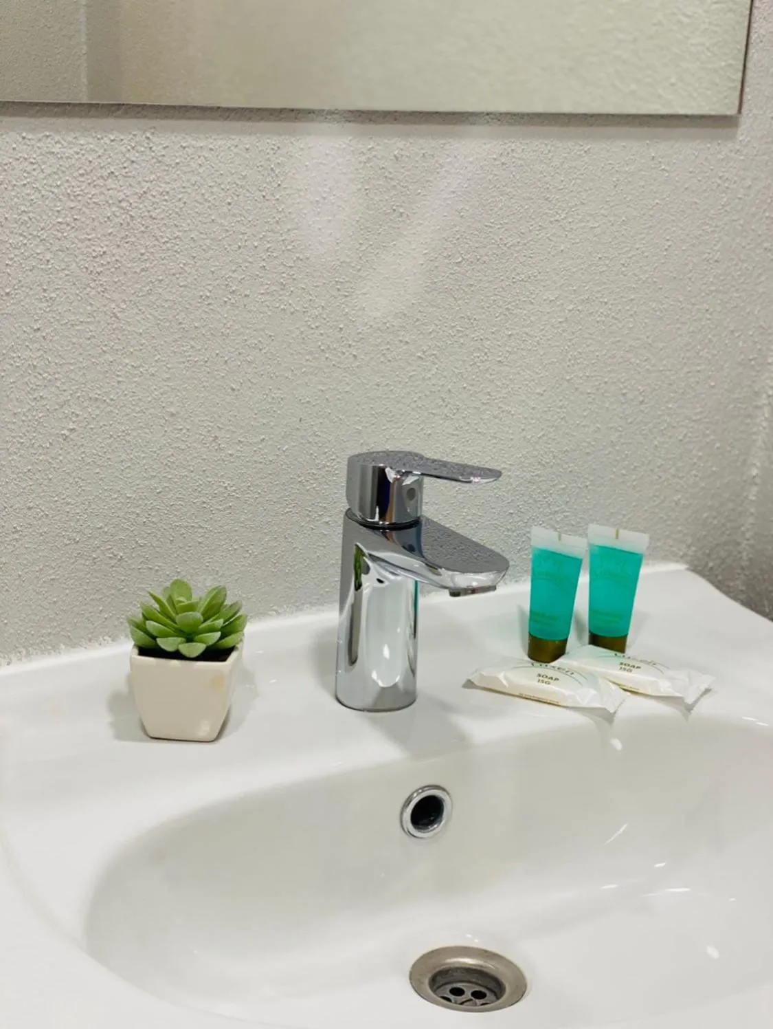 Bathroom in Filosoofi 1 Studio Apartments
