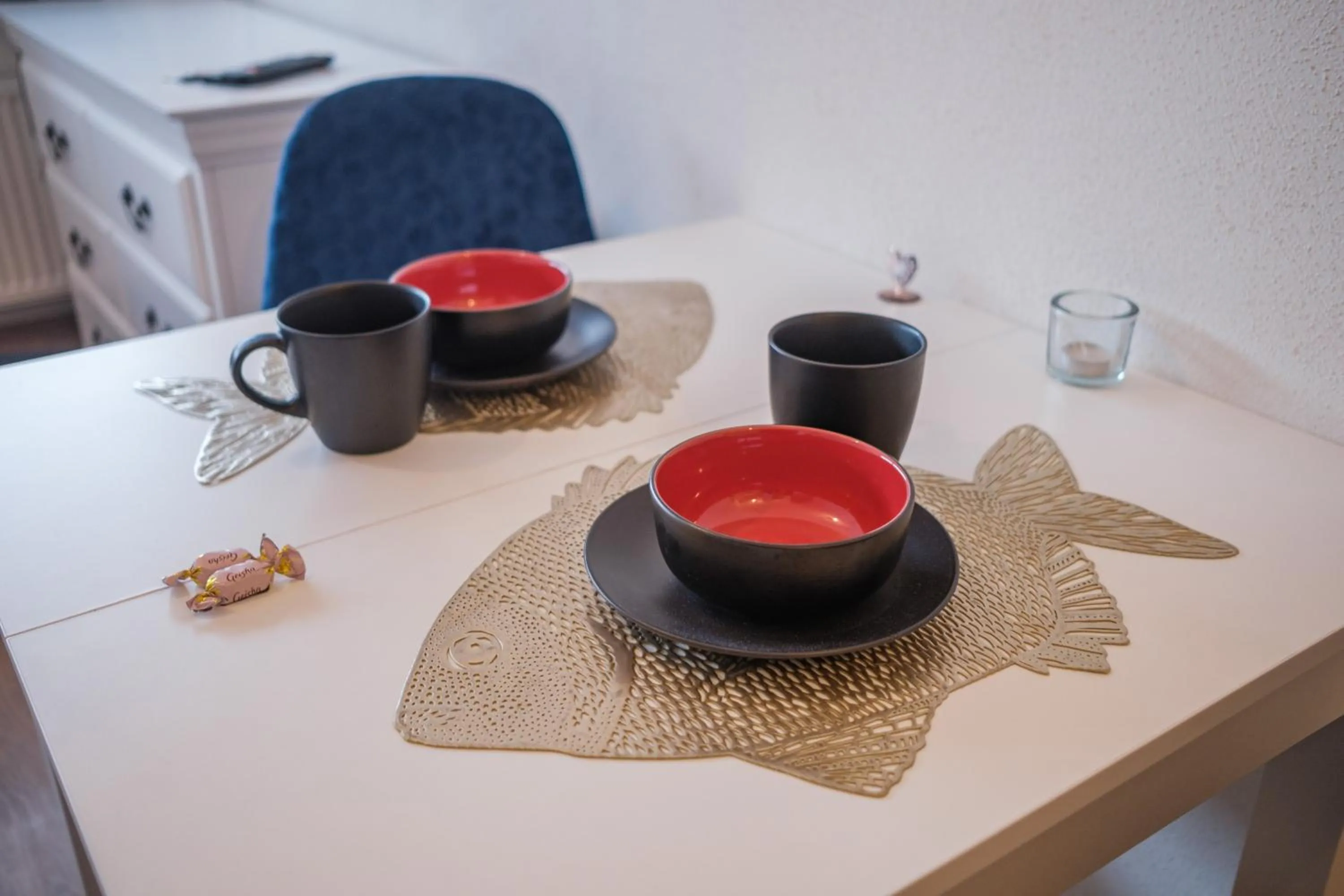 Dining area in Filosoofi 1 Studio Apartments