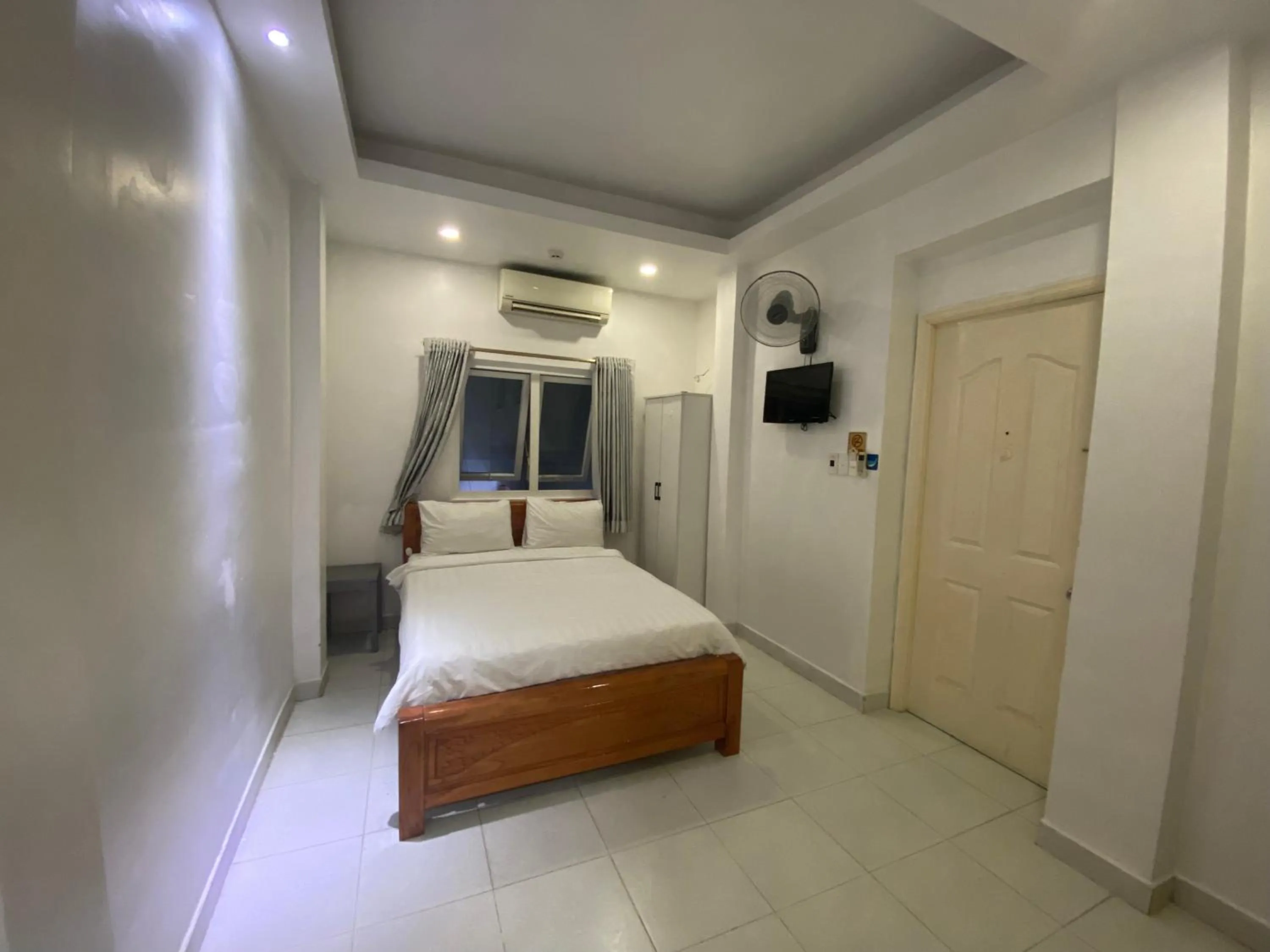 Bed in Violet Star Hotel and Spa