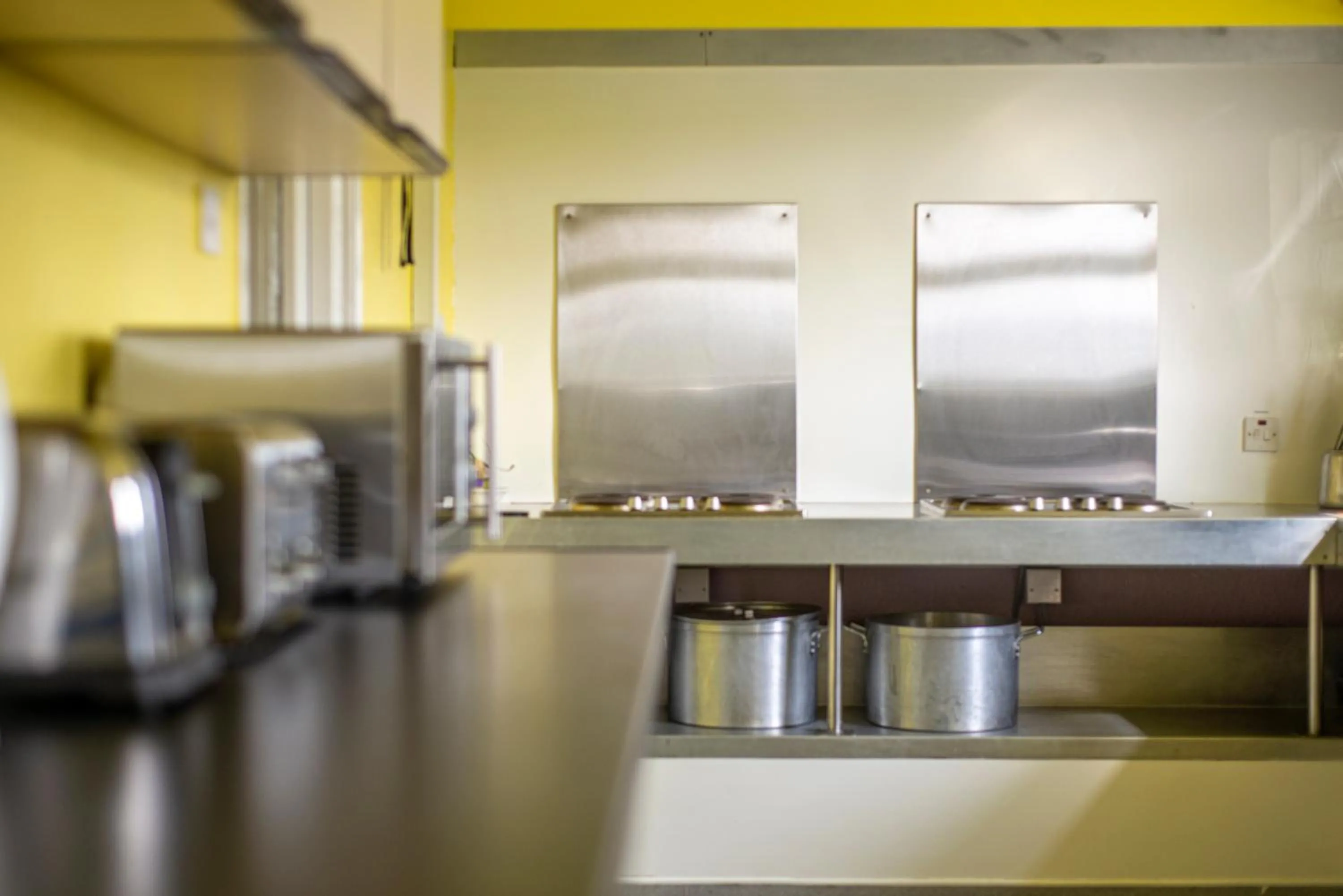 Communal kitchen in Kirkwall Youth Hostel