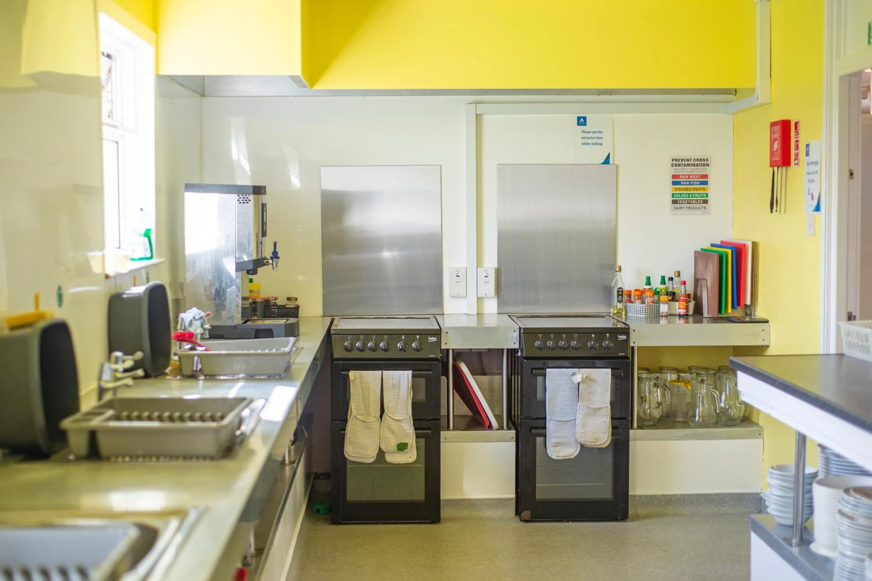 Communal kitchen in Kirkwall Youth Hostel