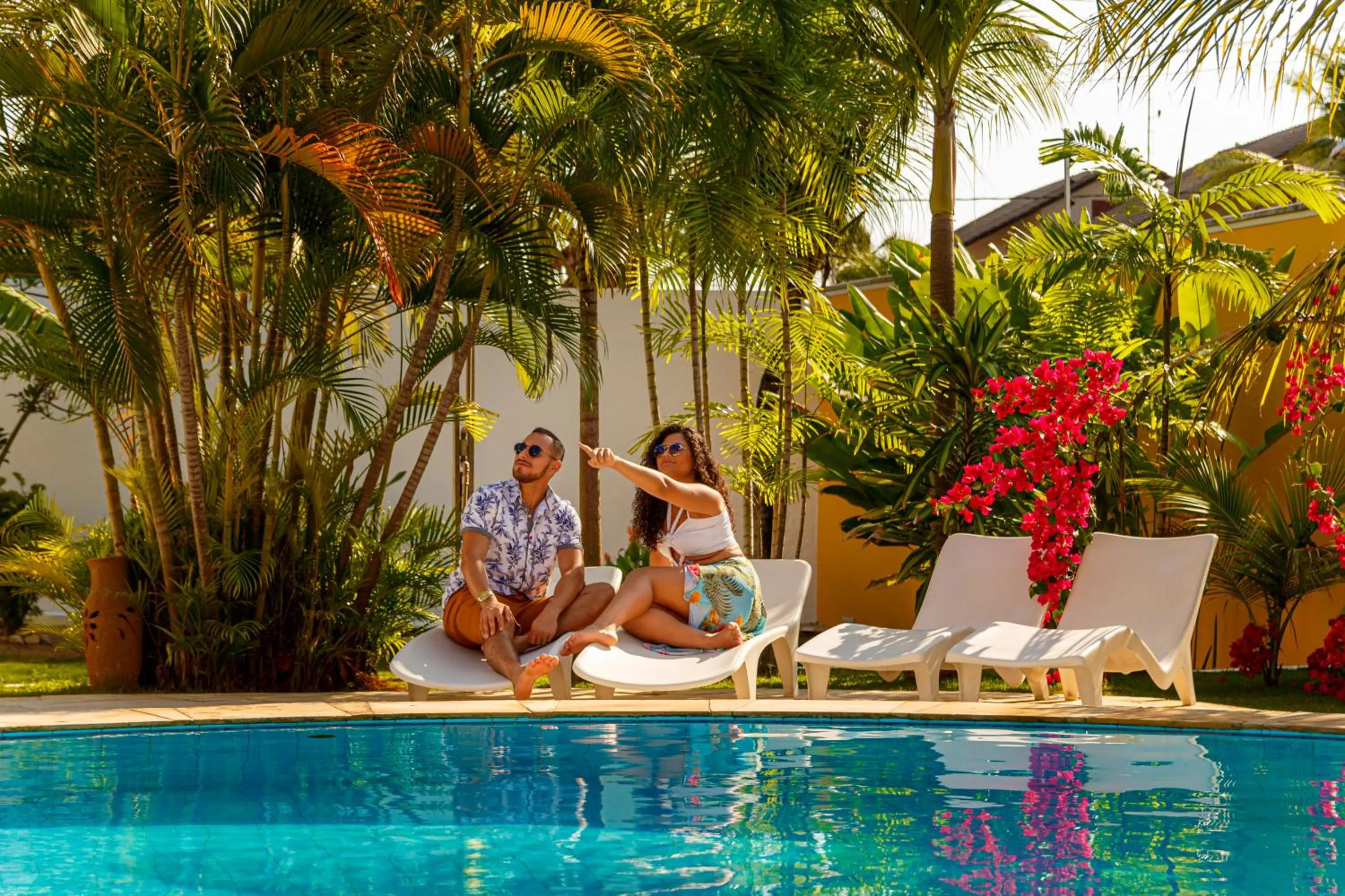 People in Pousada Porto Azul