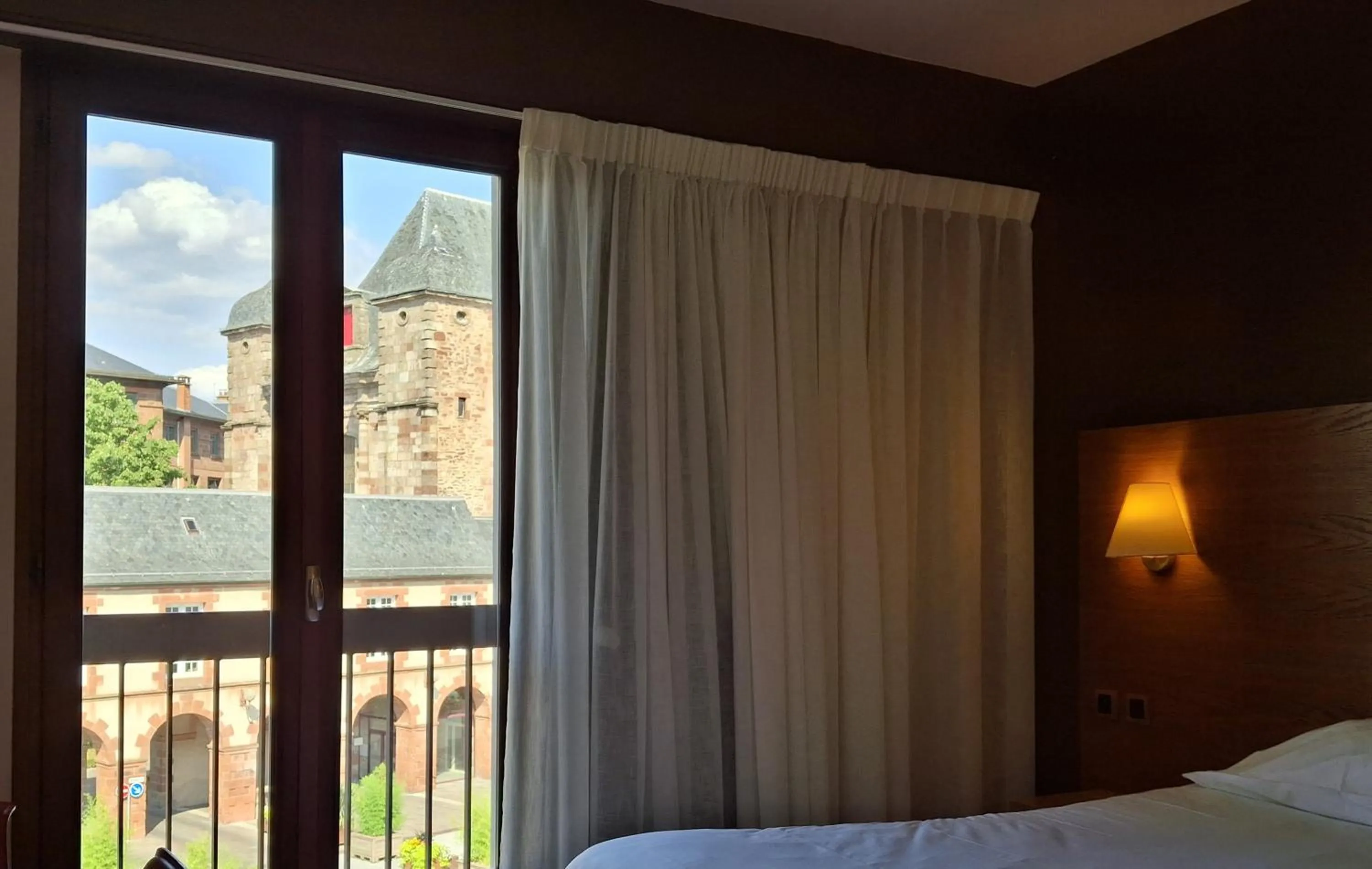 Bedroom, Bed in Hôtel Tour Maje