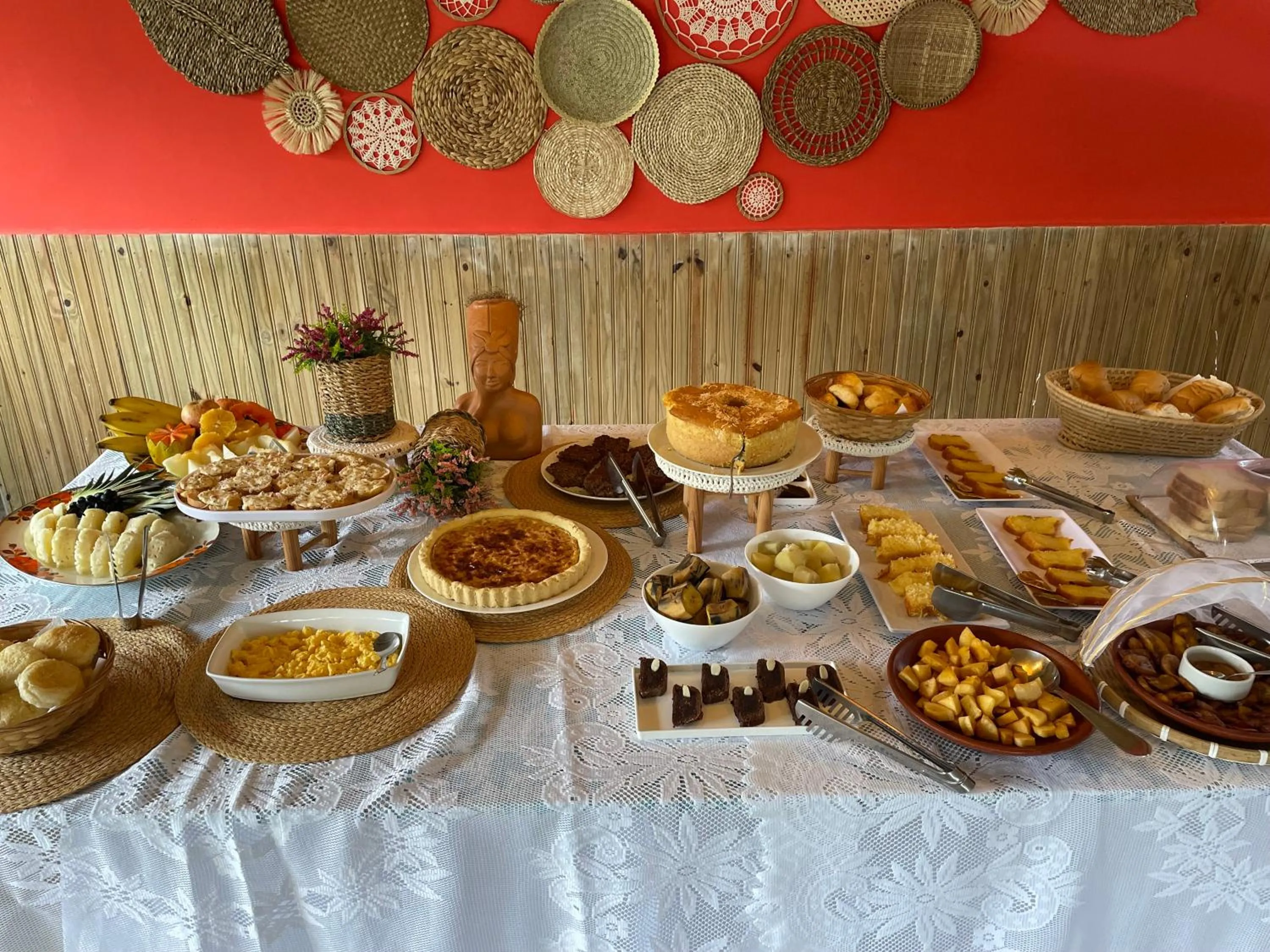 Food and drinks in Pousada Nascer do Sol