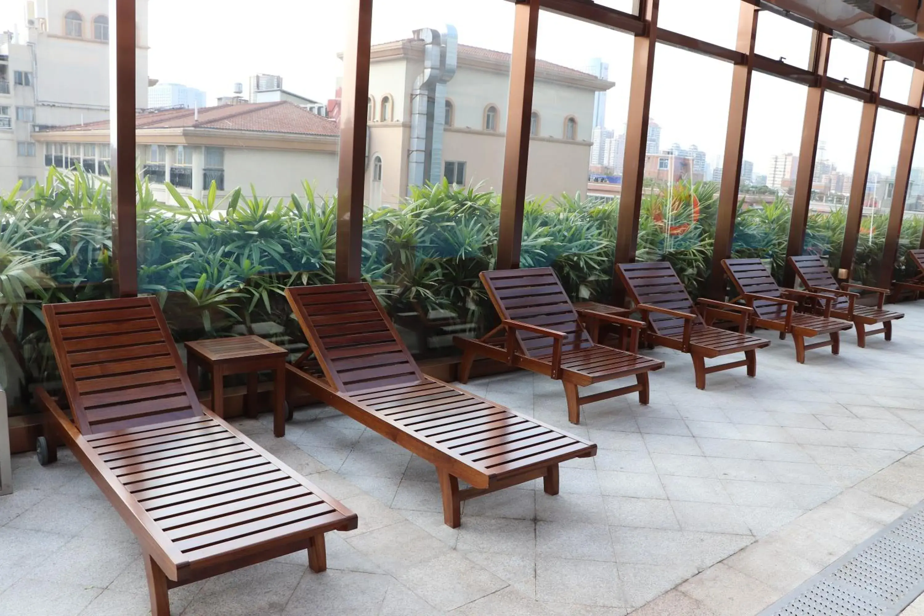 Swimming pool in Estandon Hotel Guangzhou Swimming pool in Estandon Hotel Guangzhou