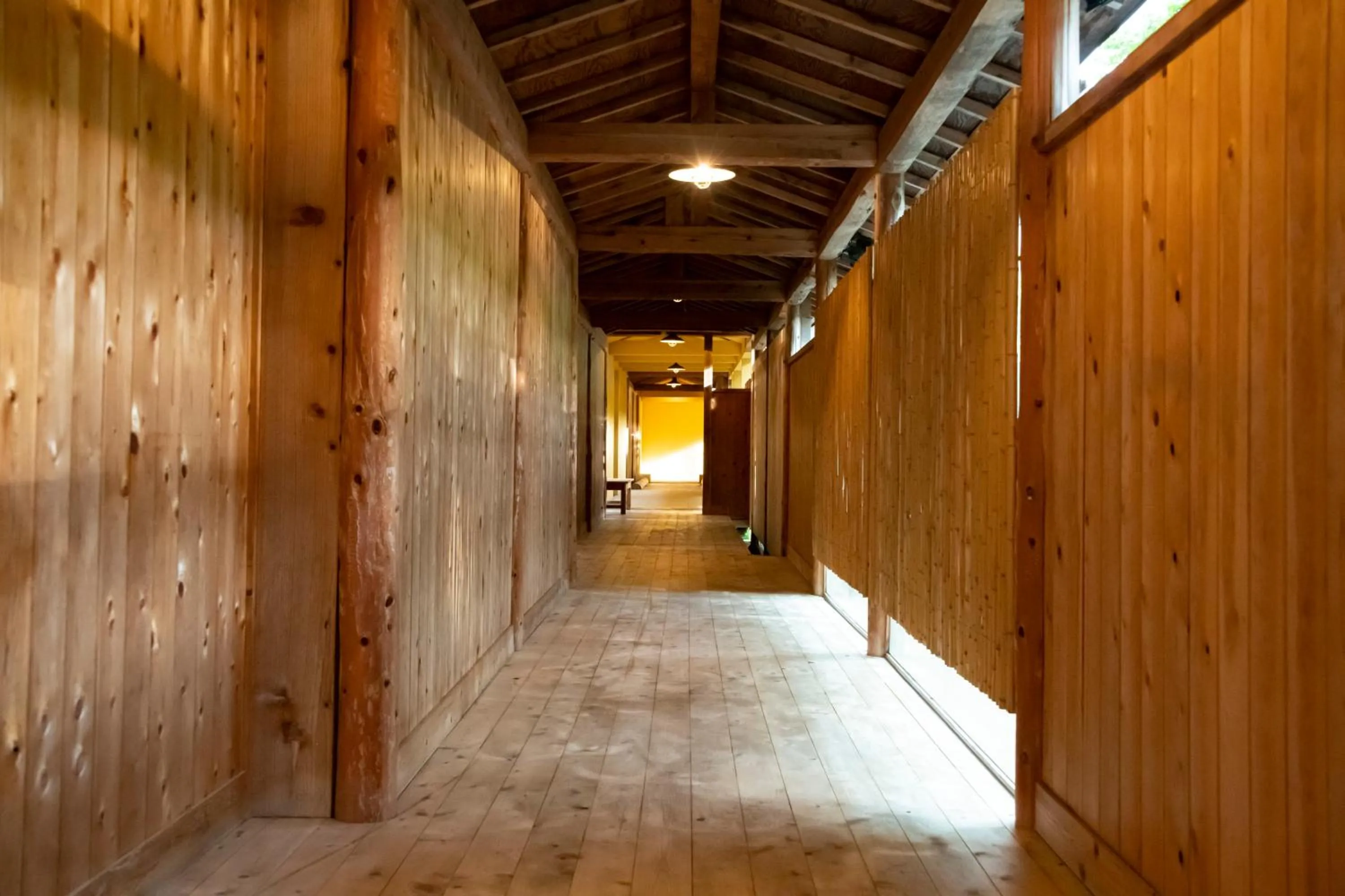 Area and facilities in Yamanaka Onsen Hanatsubaki