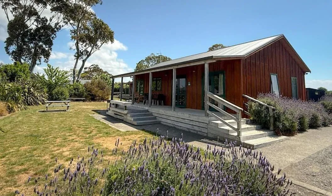 Three-Bedroom Chalet in Havelock North Holiday Park