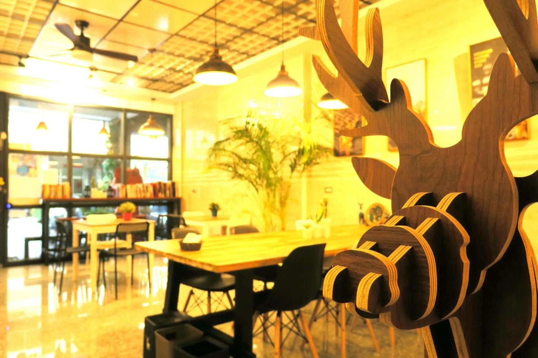 Lu-Kang Traveler Inns