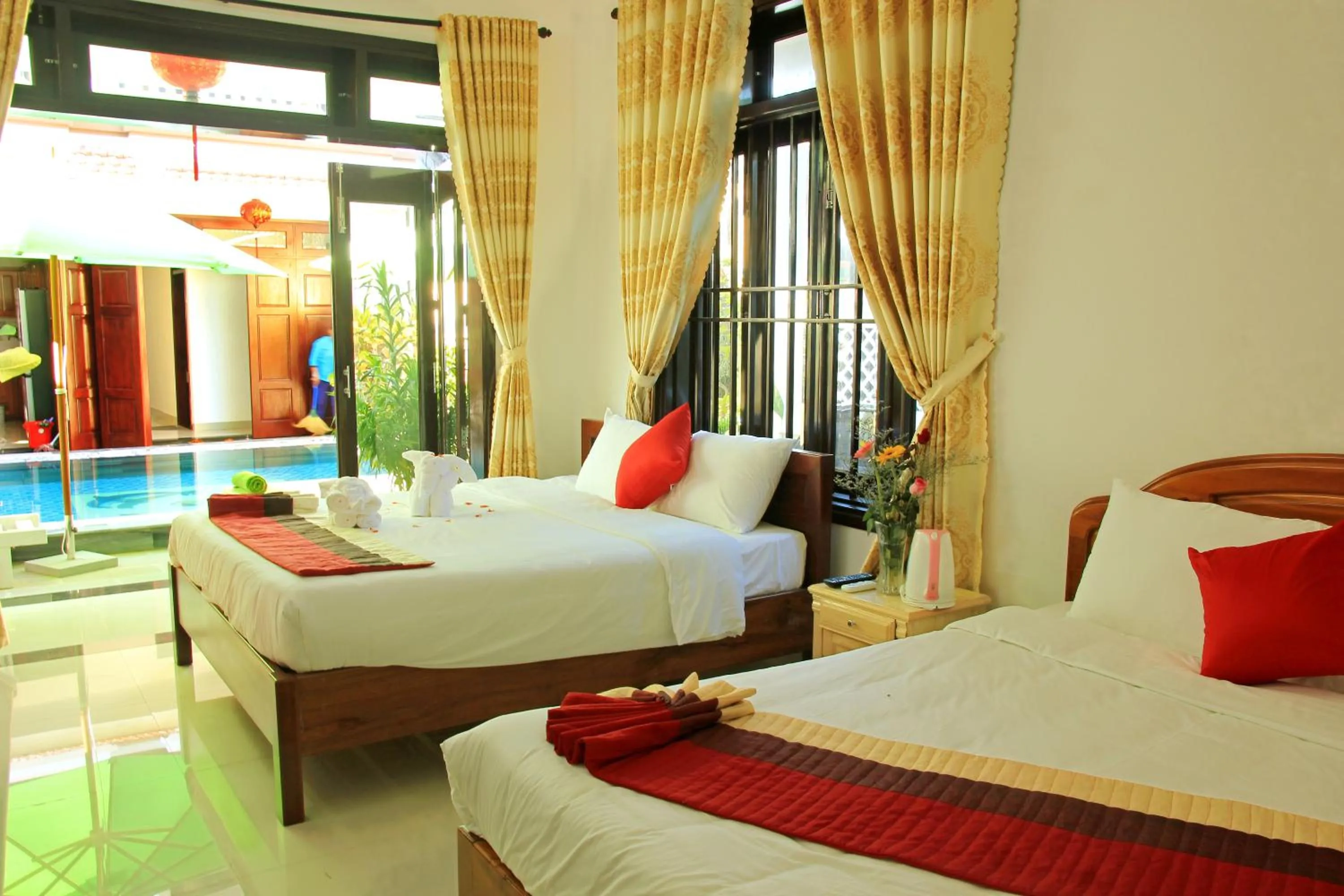 Bed in Green Island Villa Hoi An