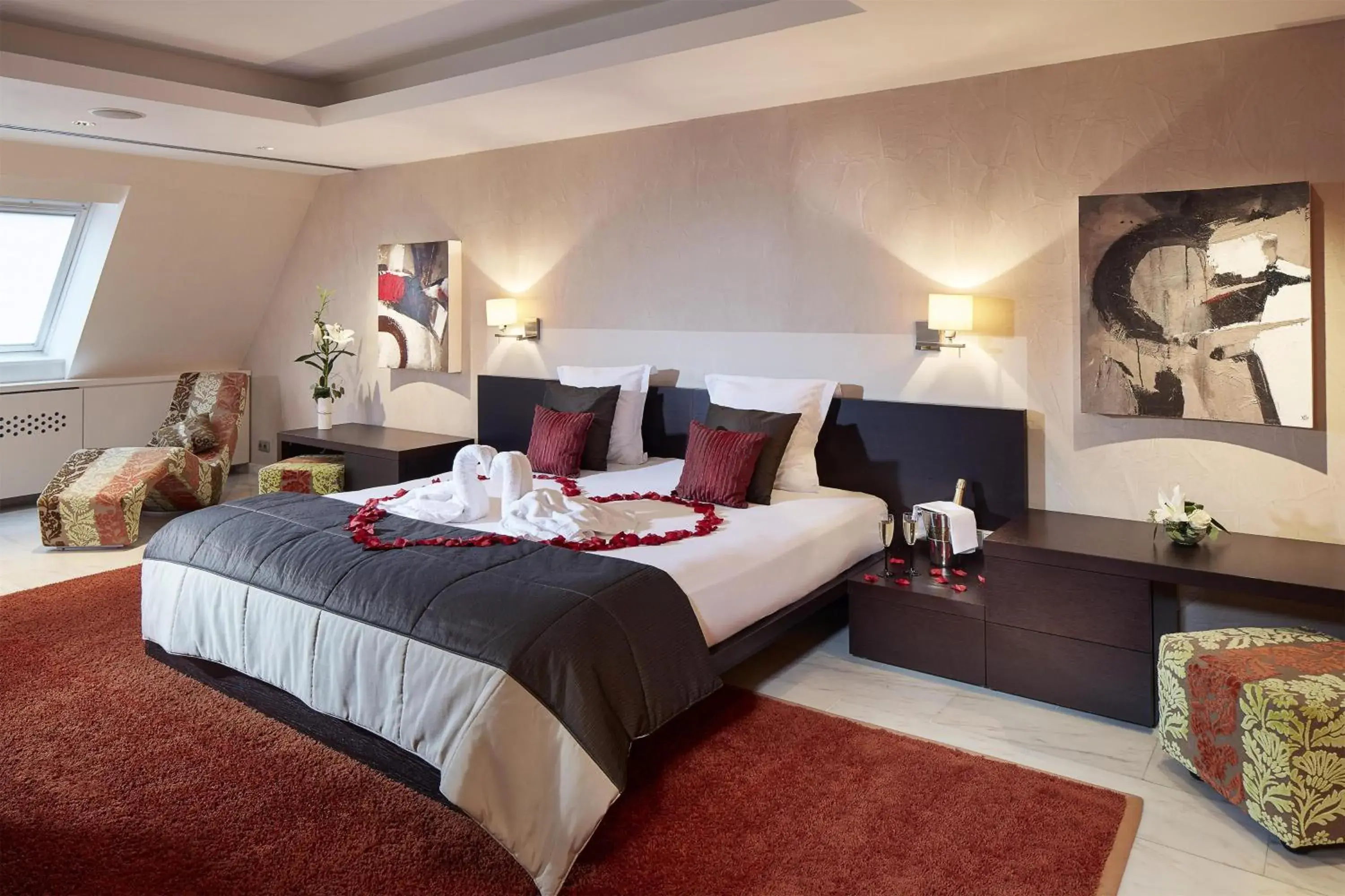 Bedroom, Bed in Hotel L'Europe Colmar, BW Signature Collection Bedroom, Bed in Hotel L'Europe Colmar, BW Signature Collection