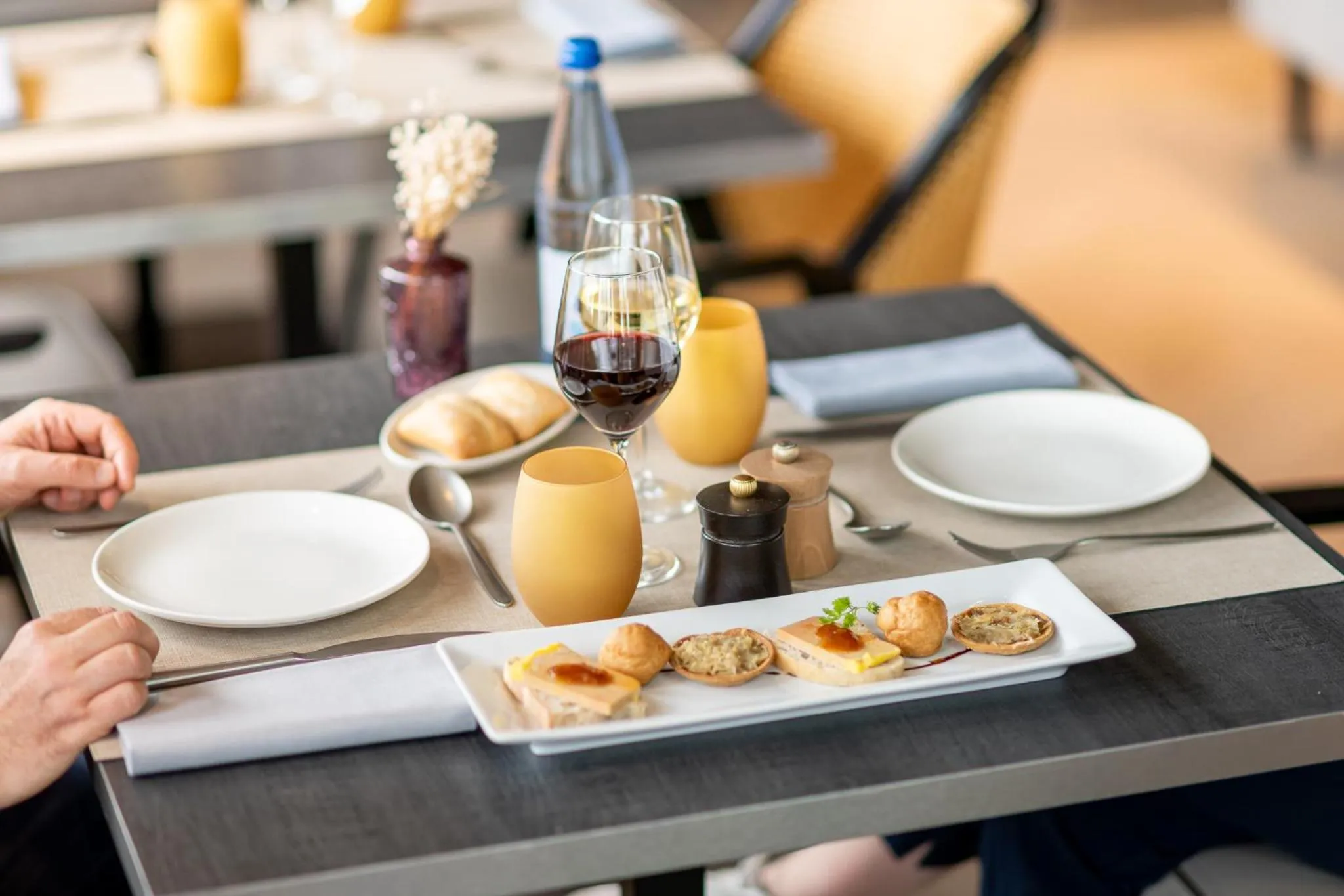 Restaurant/places to eat in Hotel L'Europe Colmar, BW Signature Collection