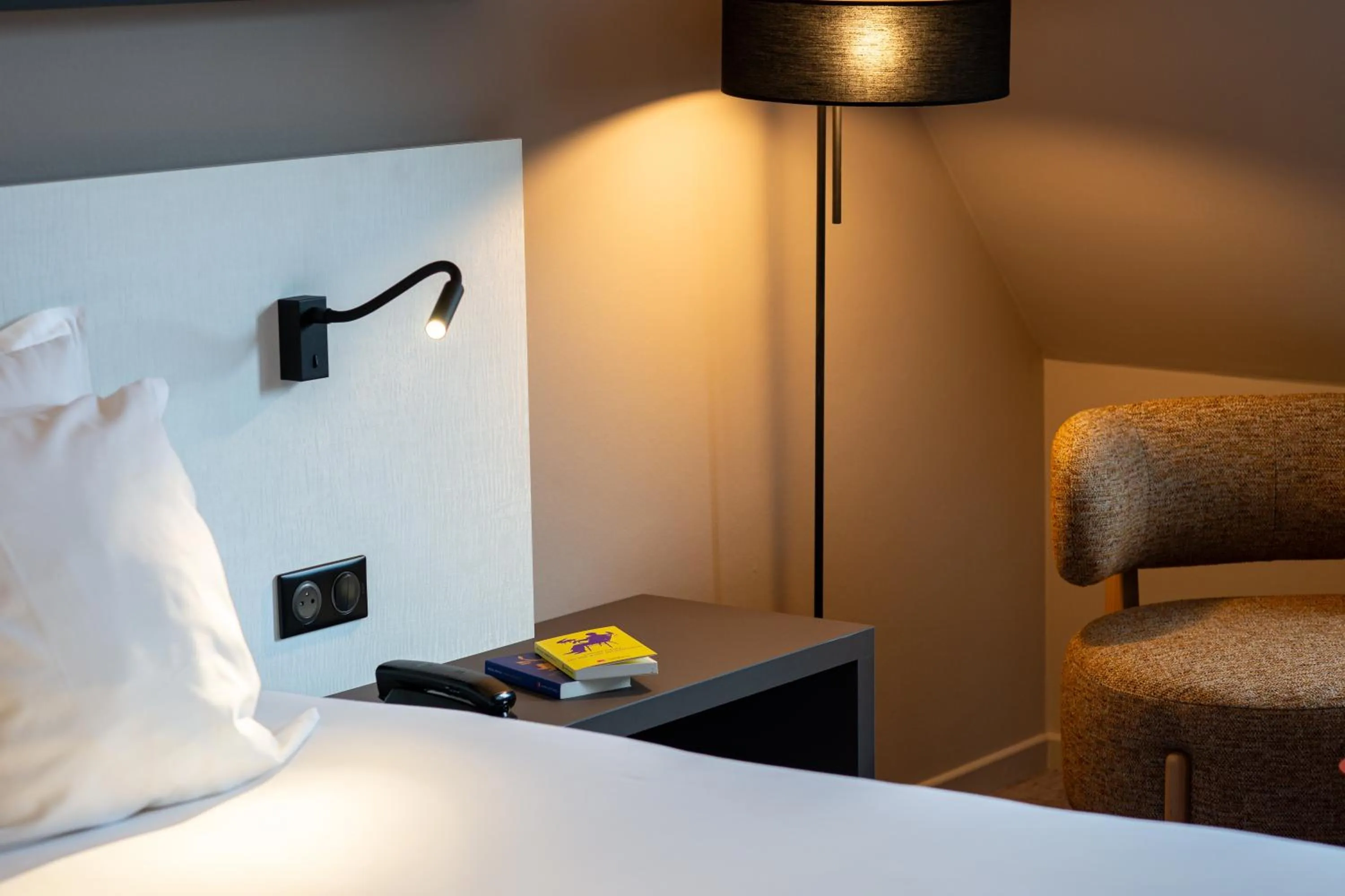 Bedroom, Bed in Hotel L'Europe Colmar, BW Signature Collection