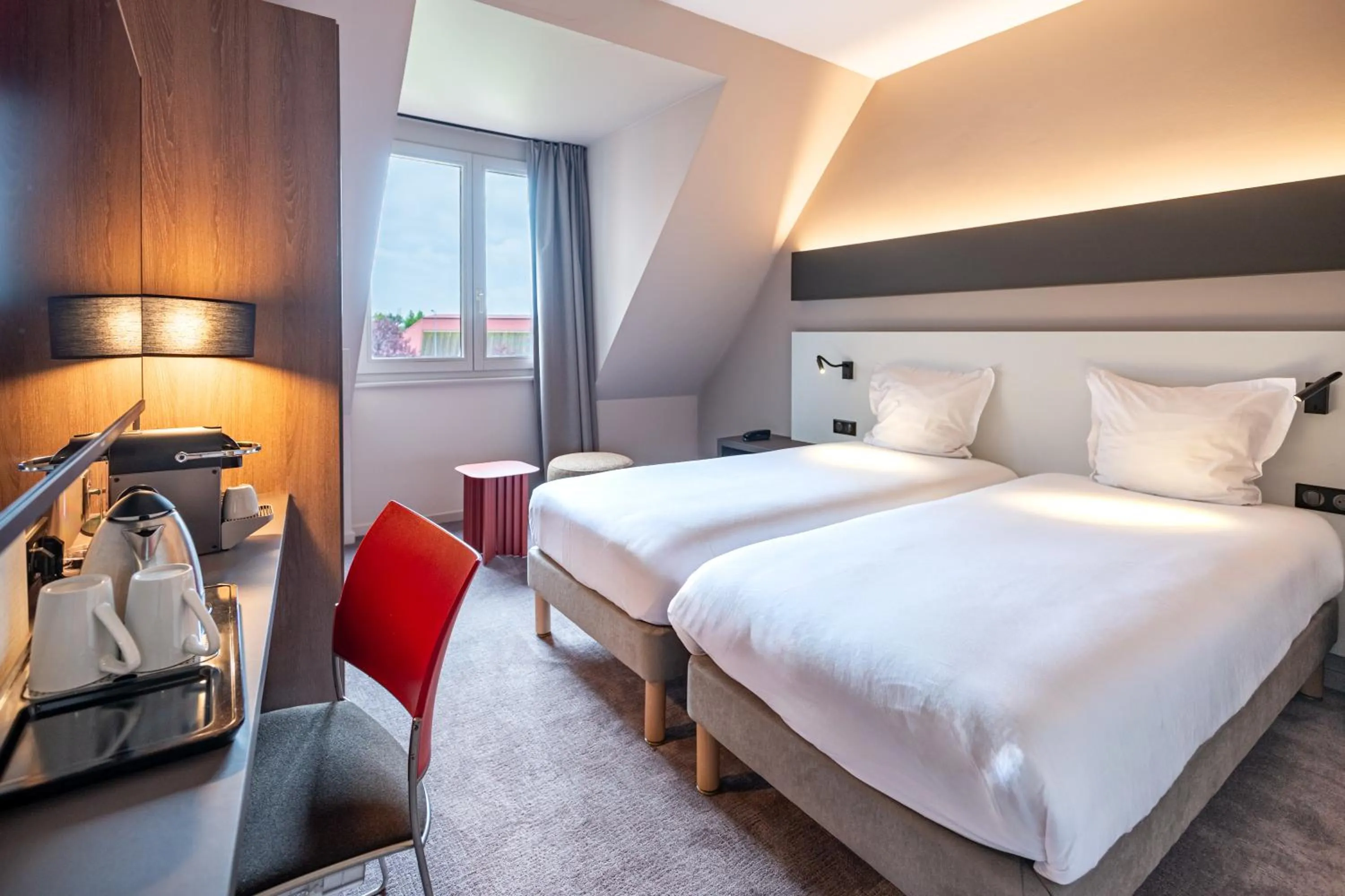 Bedroom, Bed in Hotel L'Europe Colmar, BW Signature Collection