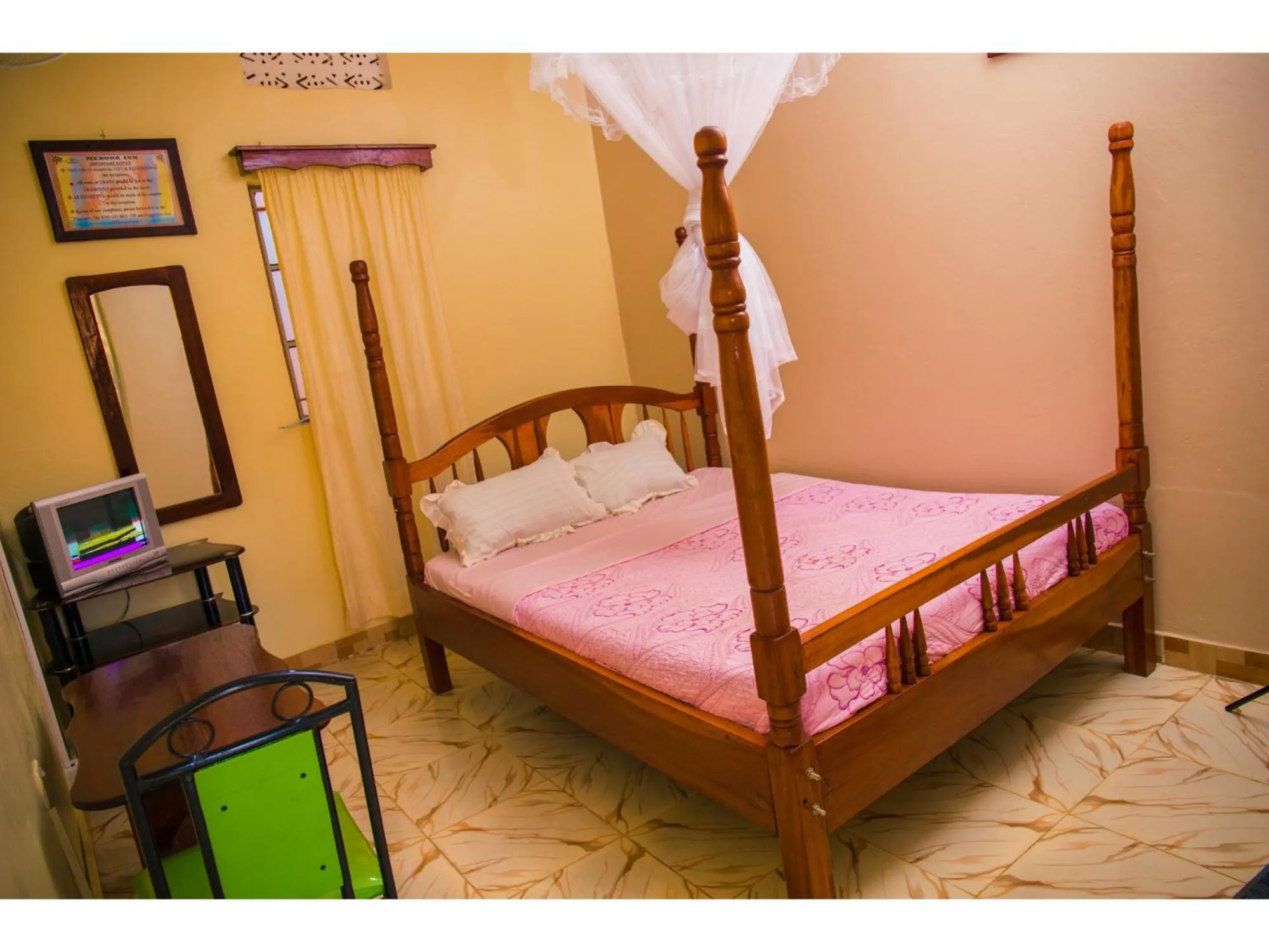 Bedroom in Merona Hotel