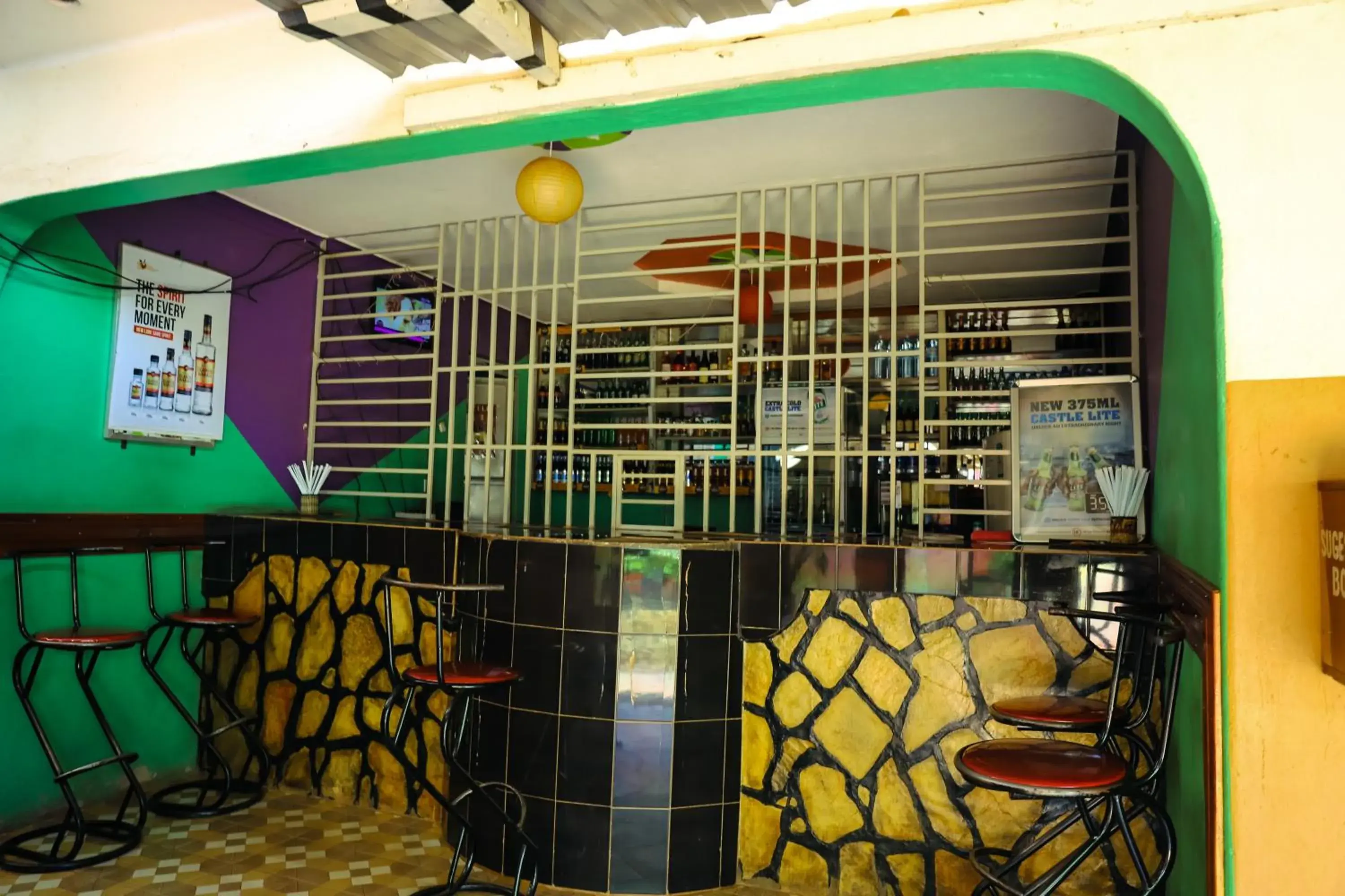 Lounge or bar in Merona Hotel Lounge or bar in Merona Hotel