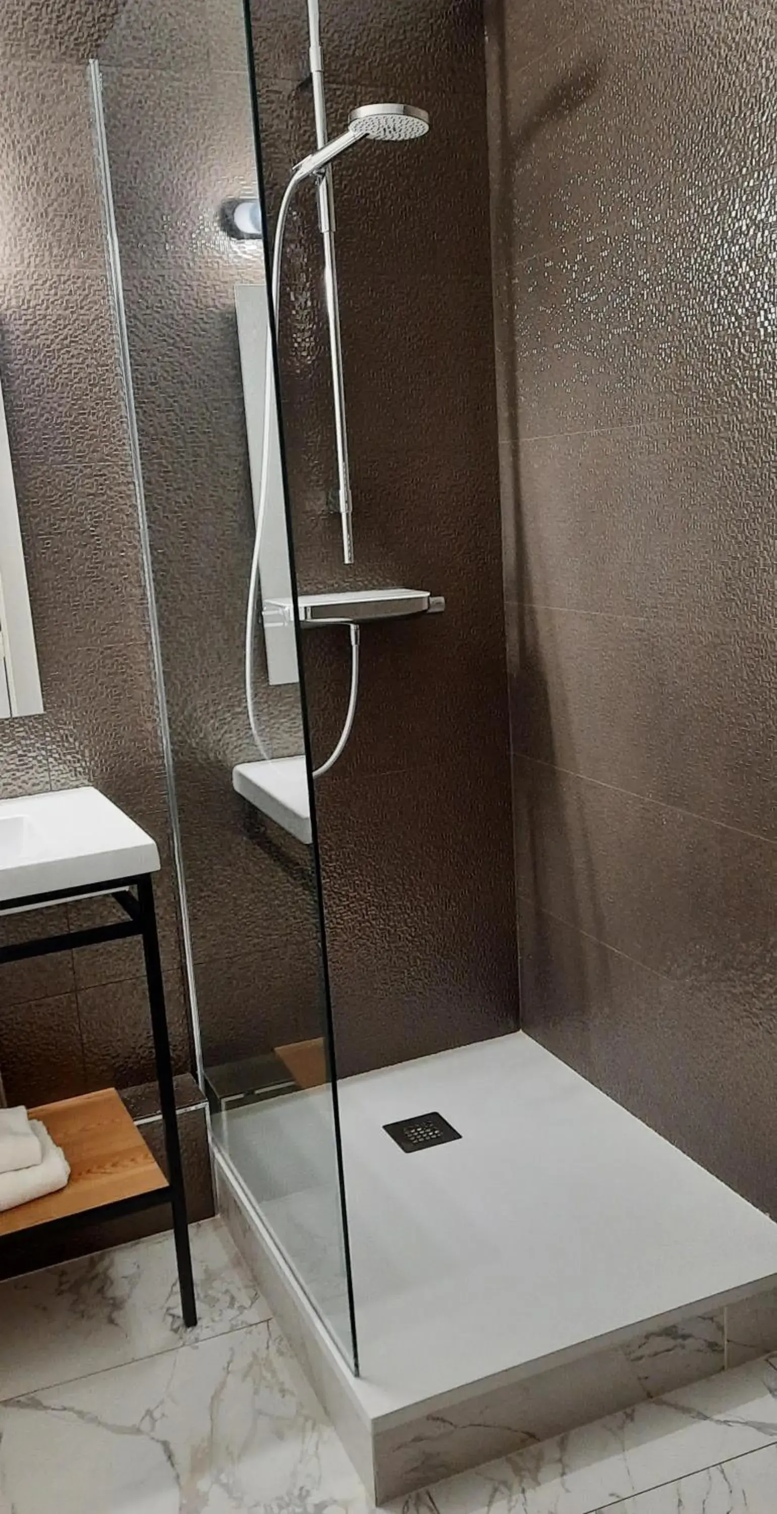 Classic Double Room With Courtyard View in Hôtel de France Classic Double Room With Courtyard View in Hôtel de France