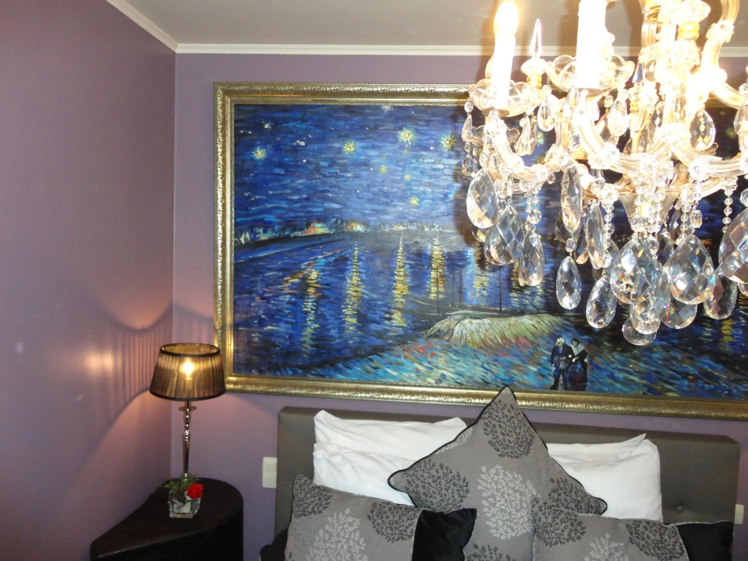 Photo of the whole room in Art Of Dreams Deluxe 4 stars