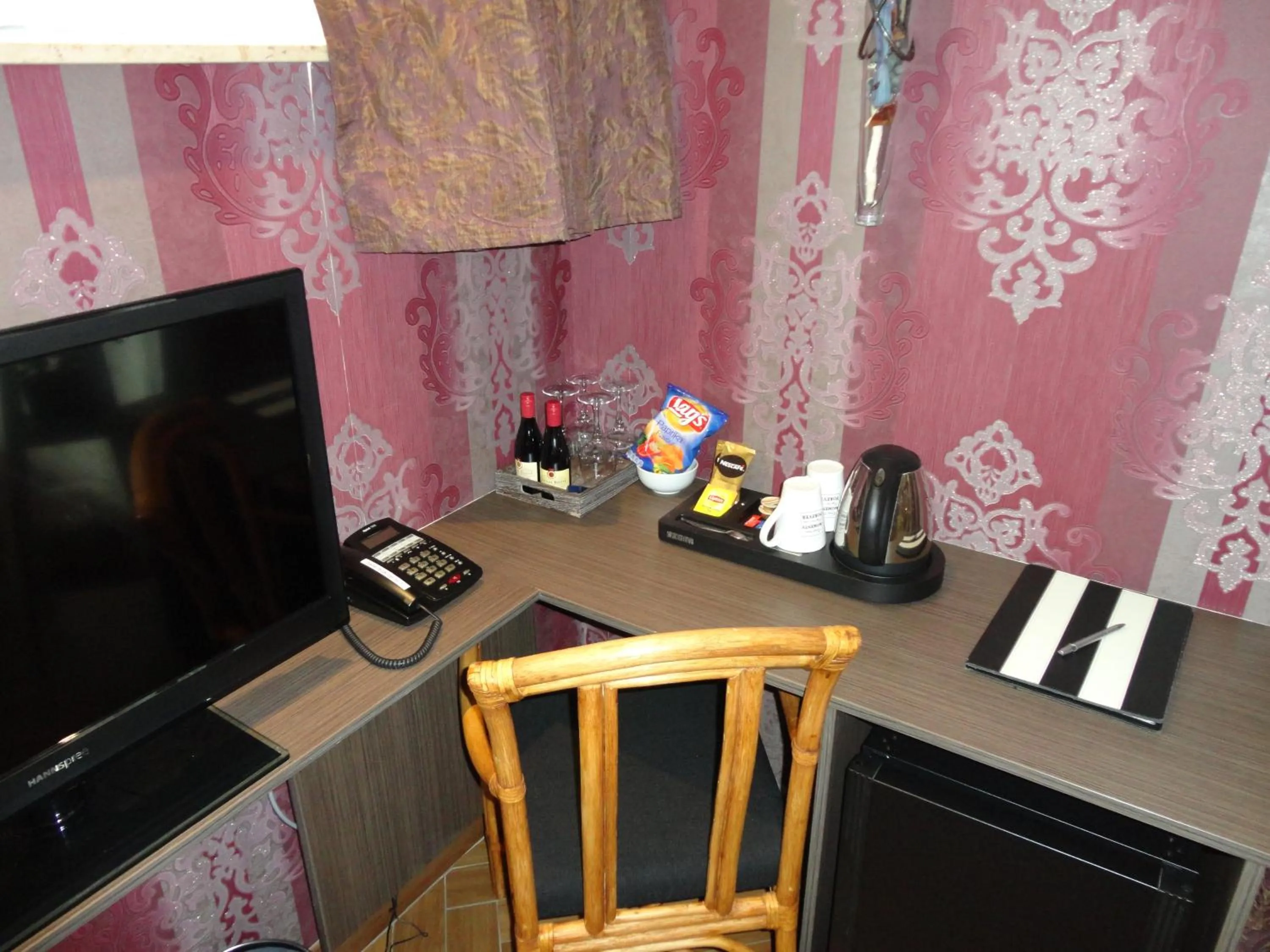 Coffee/tea facilities in Art Of Dreams Deluxe 4 stars