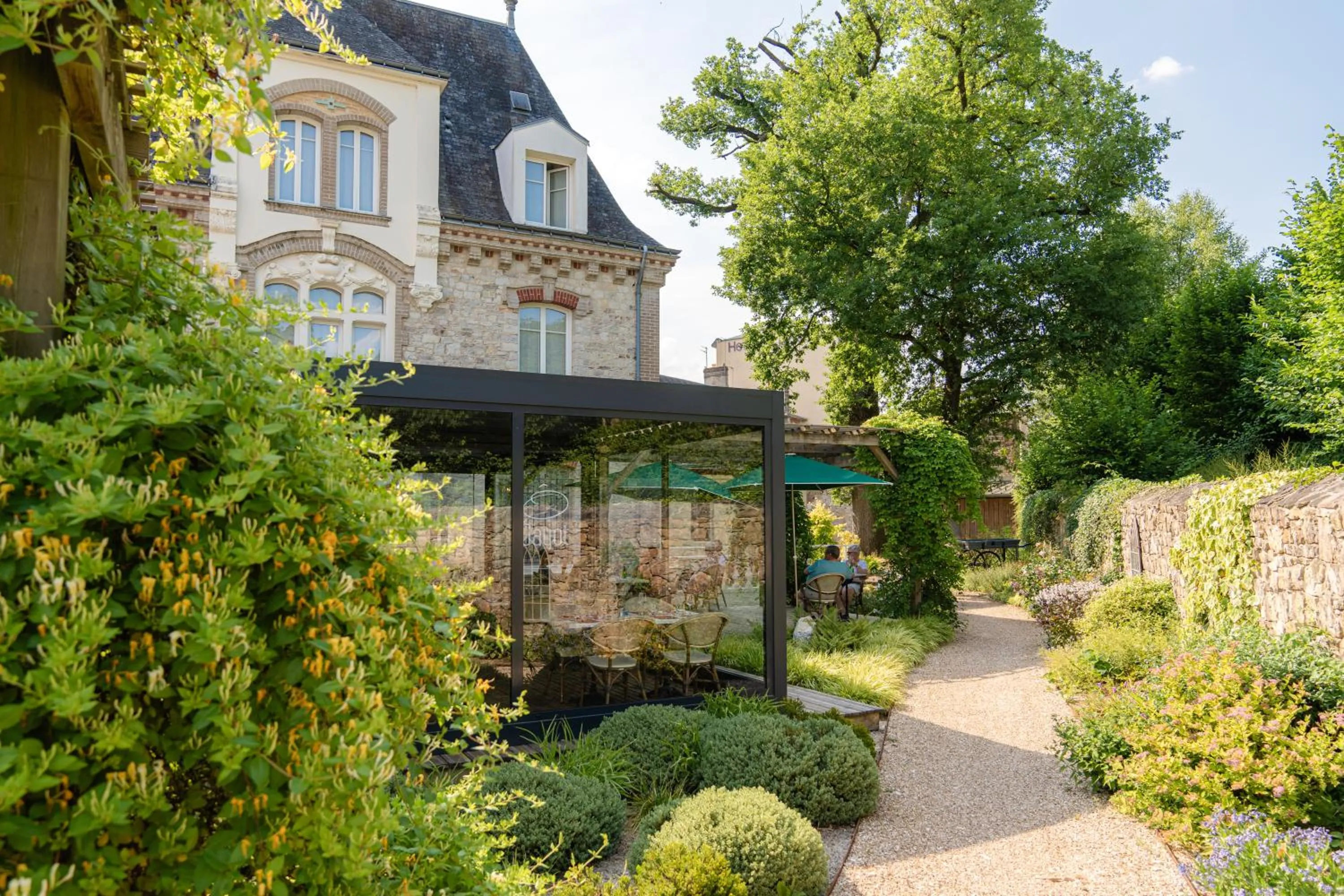 Garden in The Originals Boutique, Hôtel Ô Gayot, Bagnoles-de-l'Orne