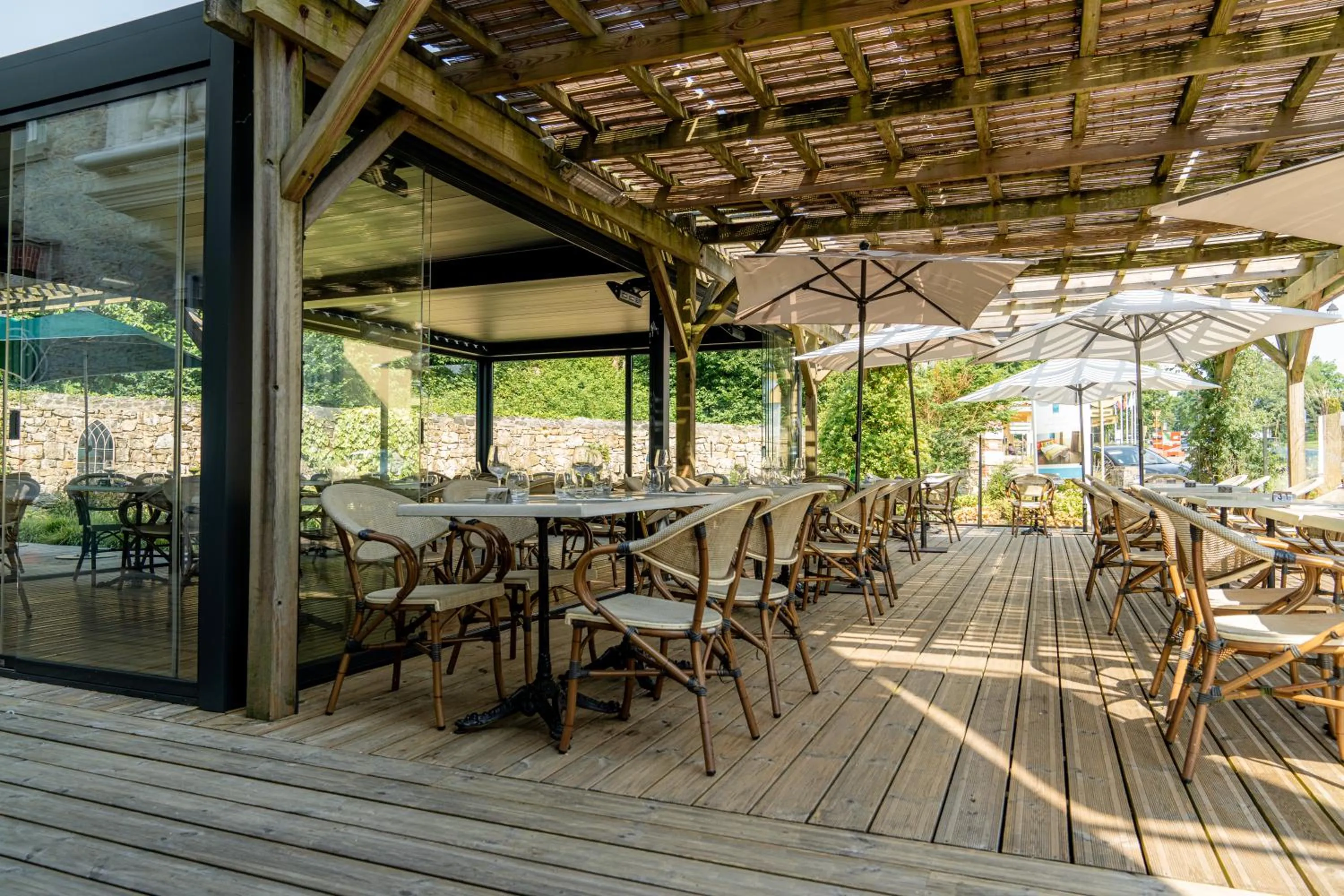 Patio in The Originals Boutique, Hôtel Ô Gayot, Bagnoles-de-l'Orne
