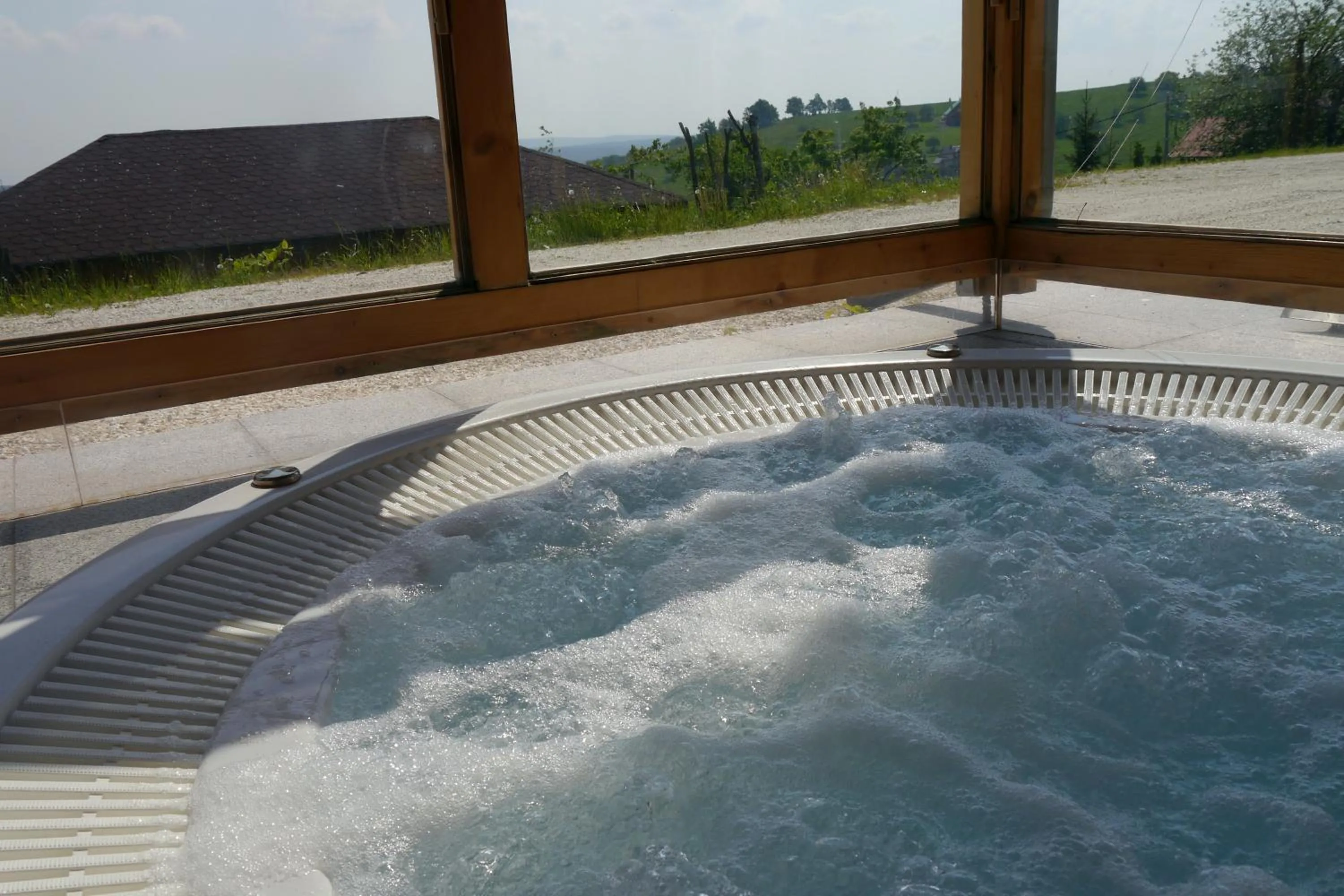 Hot Tub in Hanka Relax & Spa