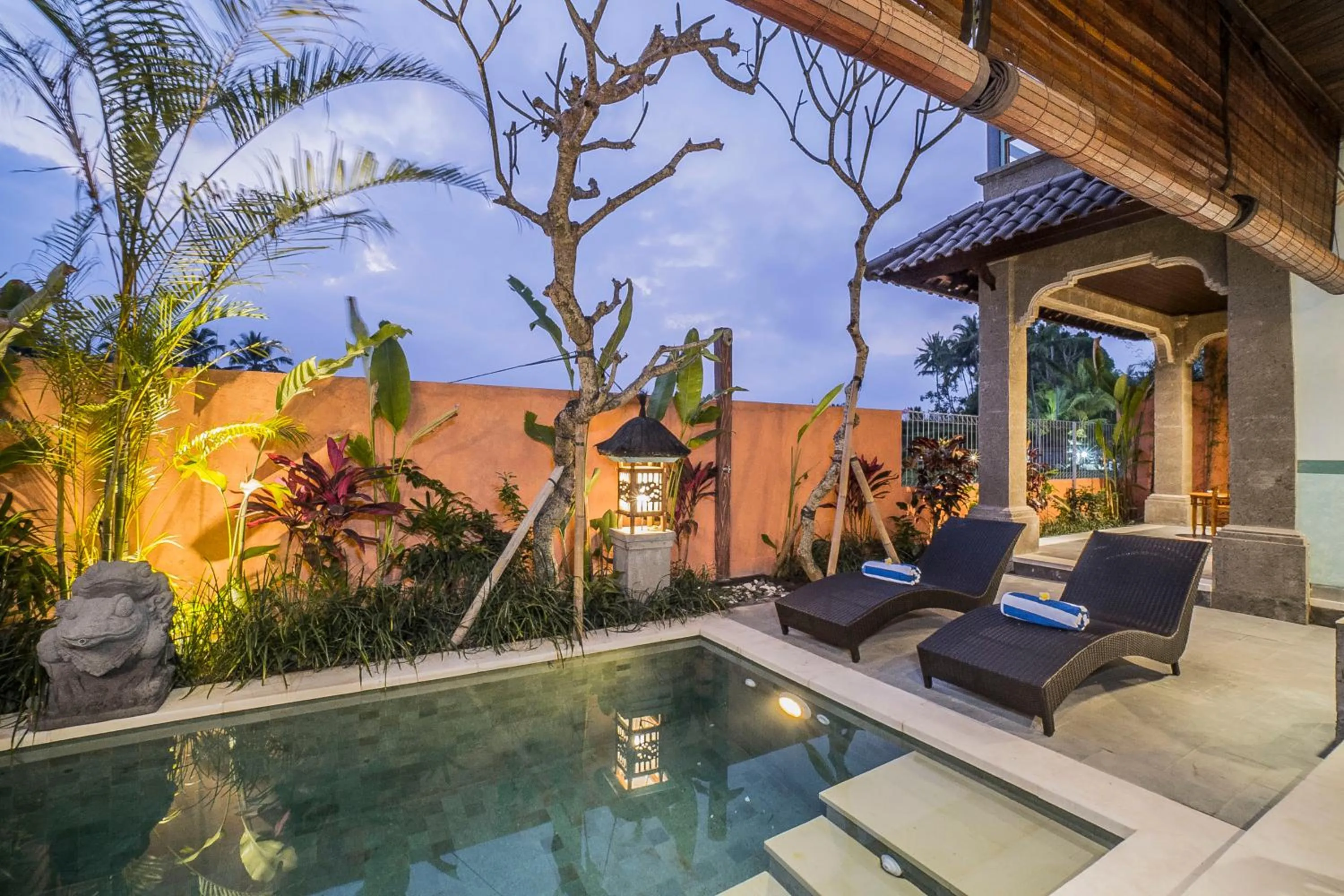 Swimming pool in Villa Tanah Carik by Mahaputra