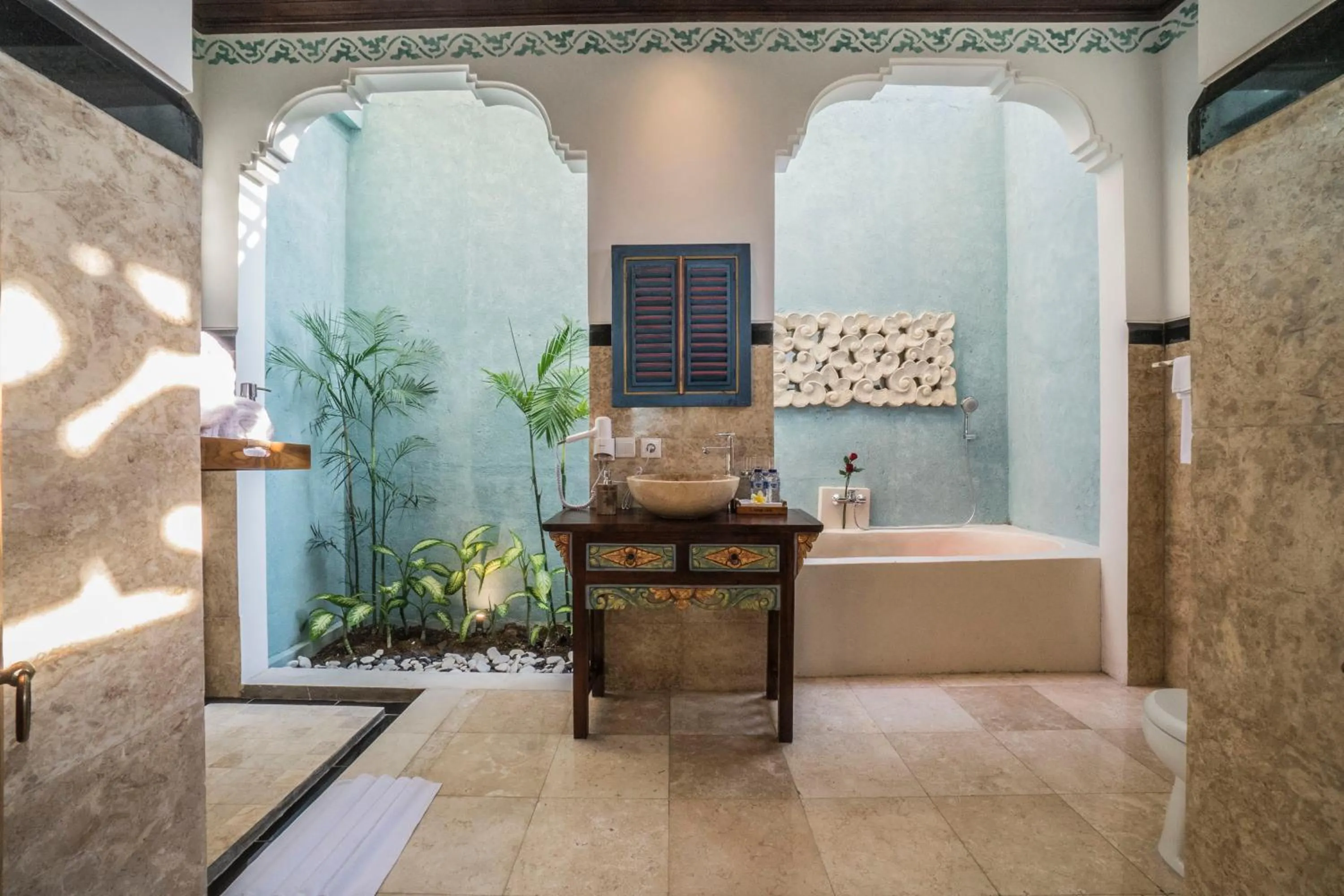 Bathroom in Villa Tanah Carik by Mahaputra