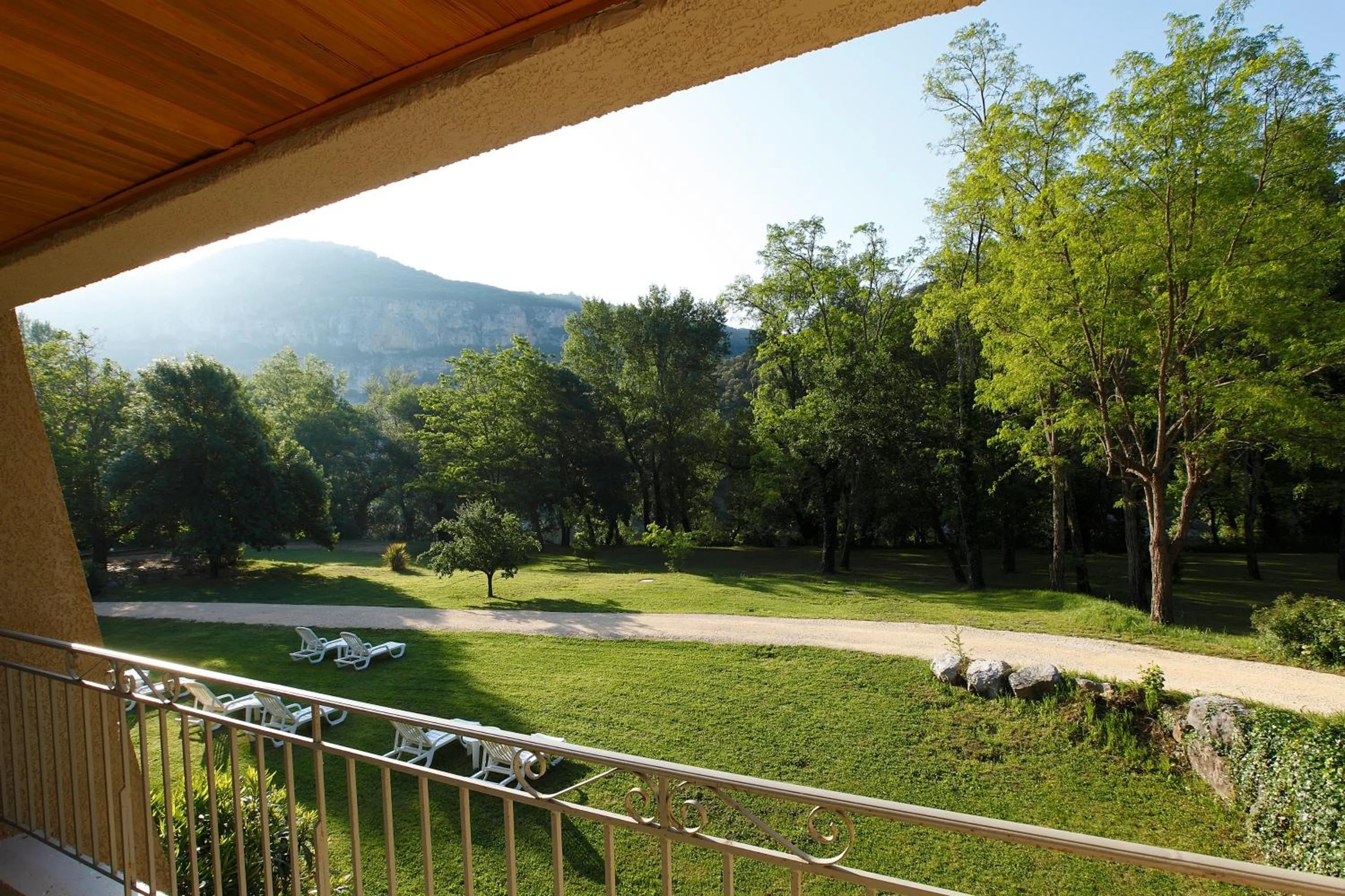 Garden in Vacancéole - Le Domaine de Chames - Pont d'Arc
