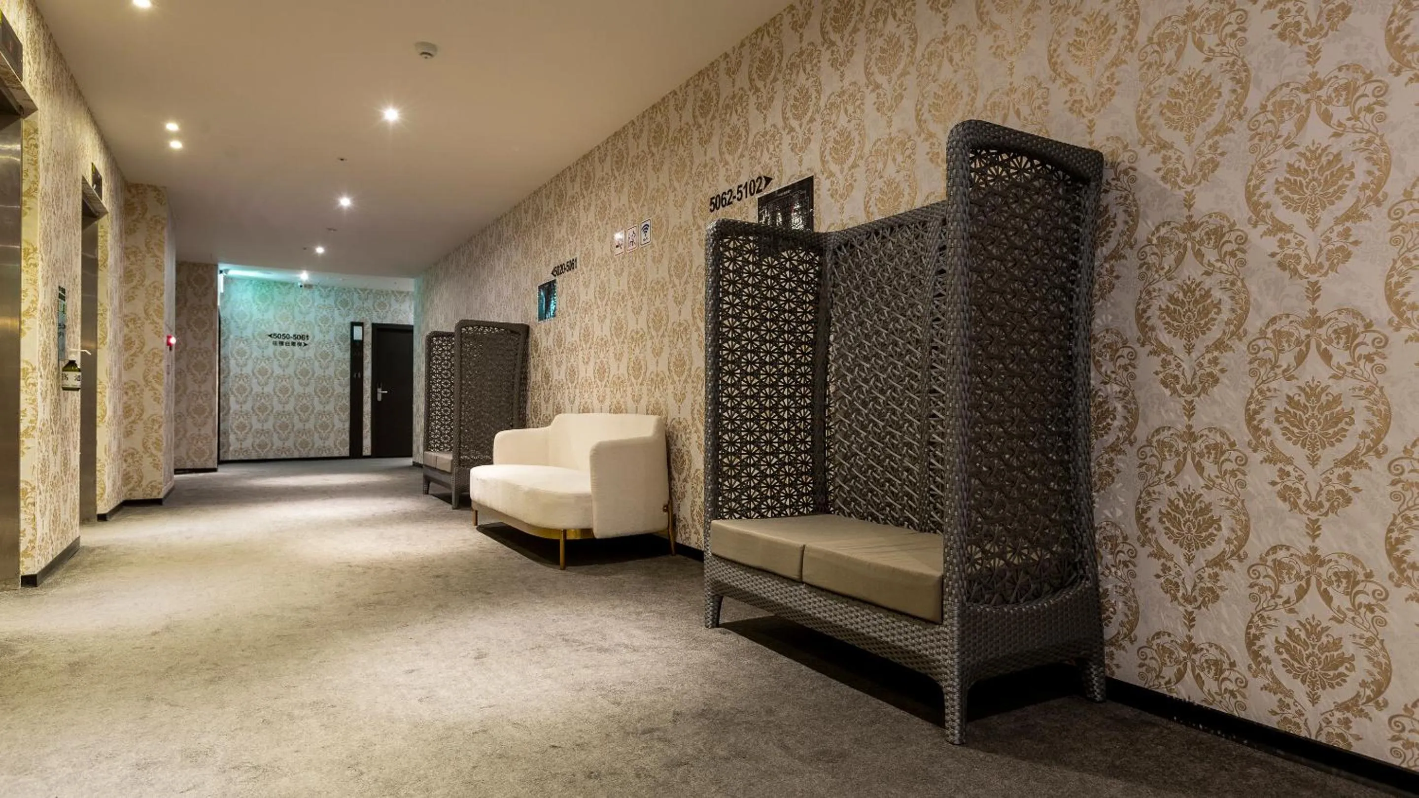 Decorative detail in Mayer Inn