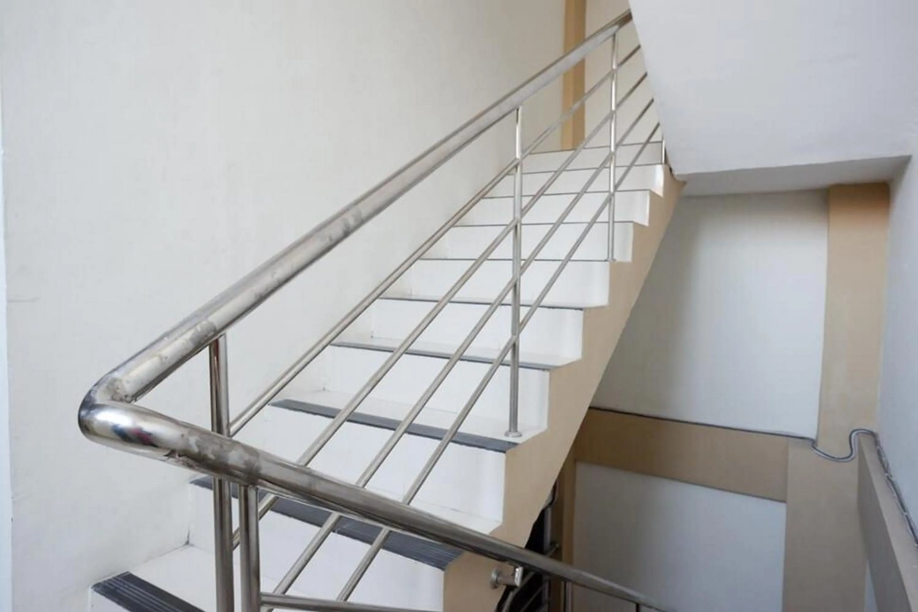 Property building in RedDoorz near Pakuwon Mall Solo Baru