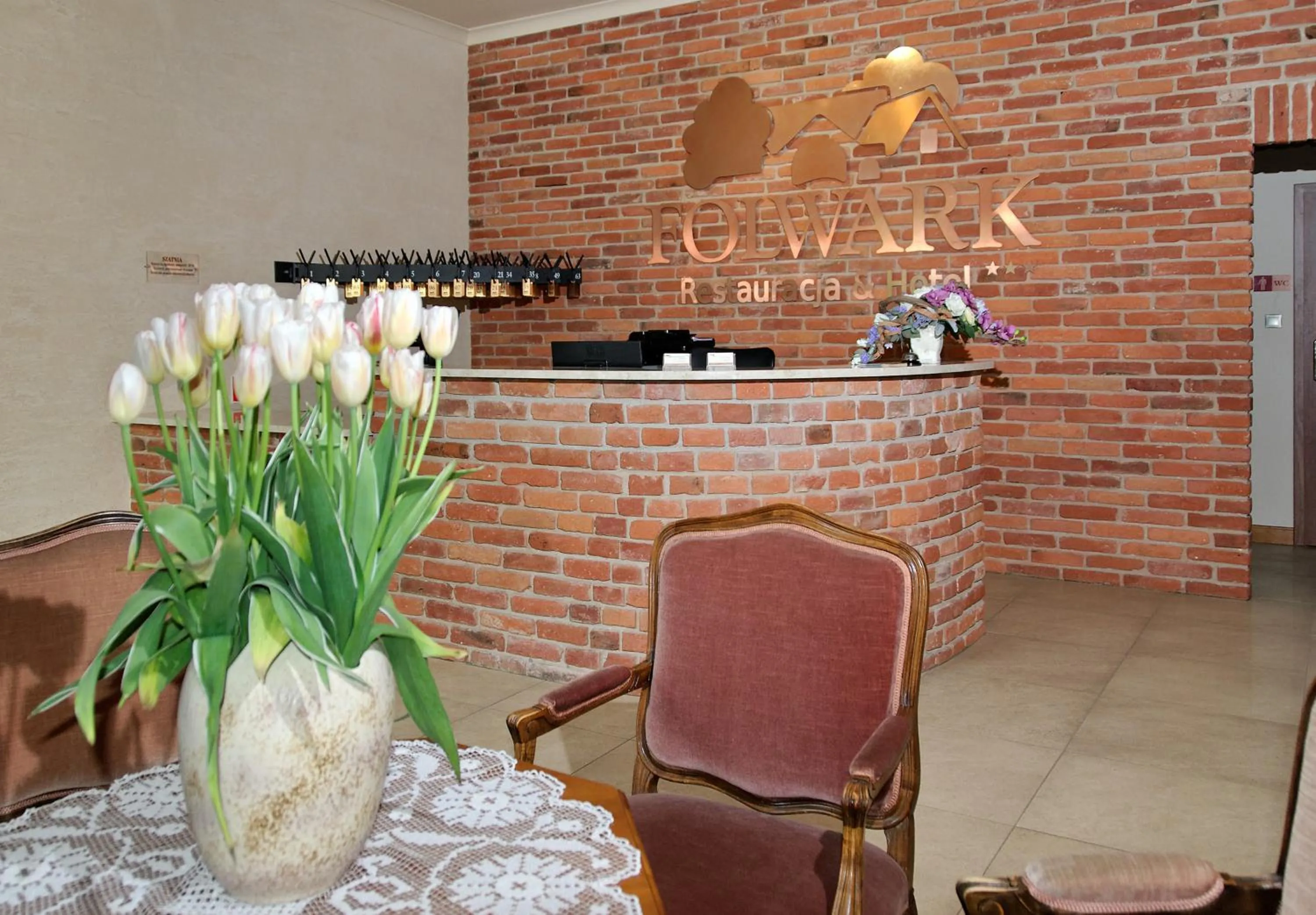 Lobby or reception in Hotel Folwark