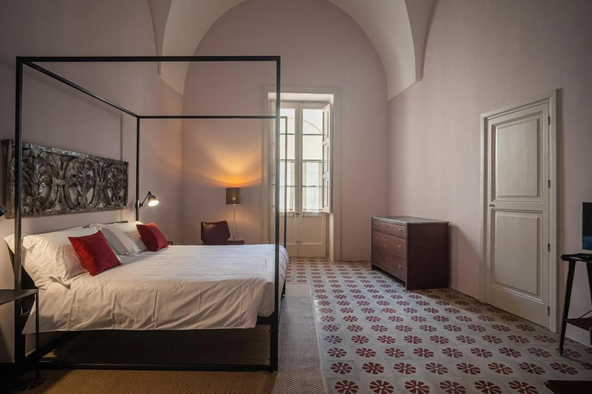 Photo of the whole room, Bed in Palazzo Garzia Residence - Dimora storica