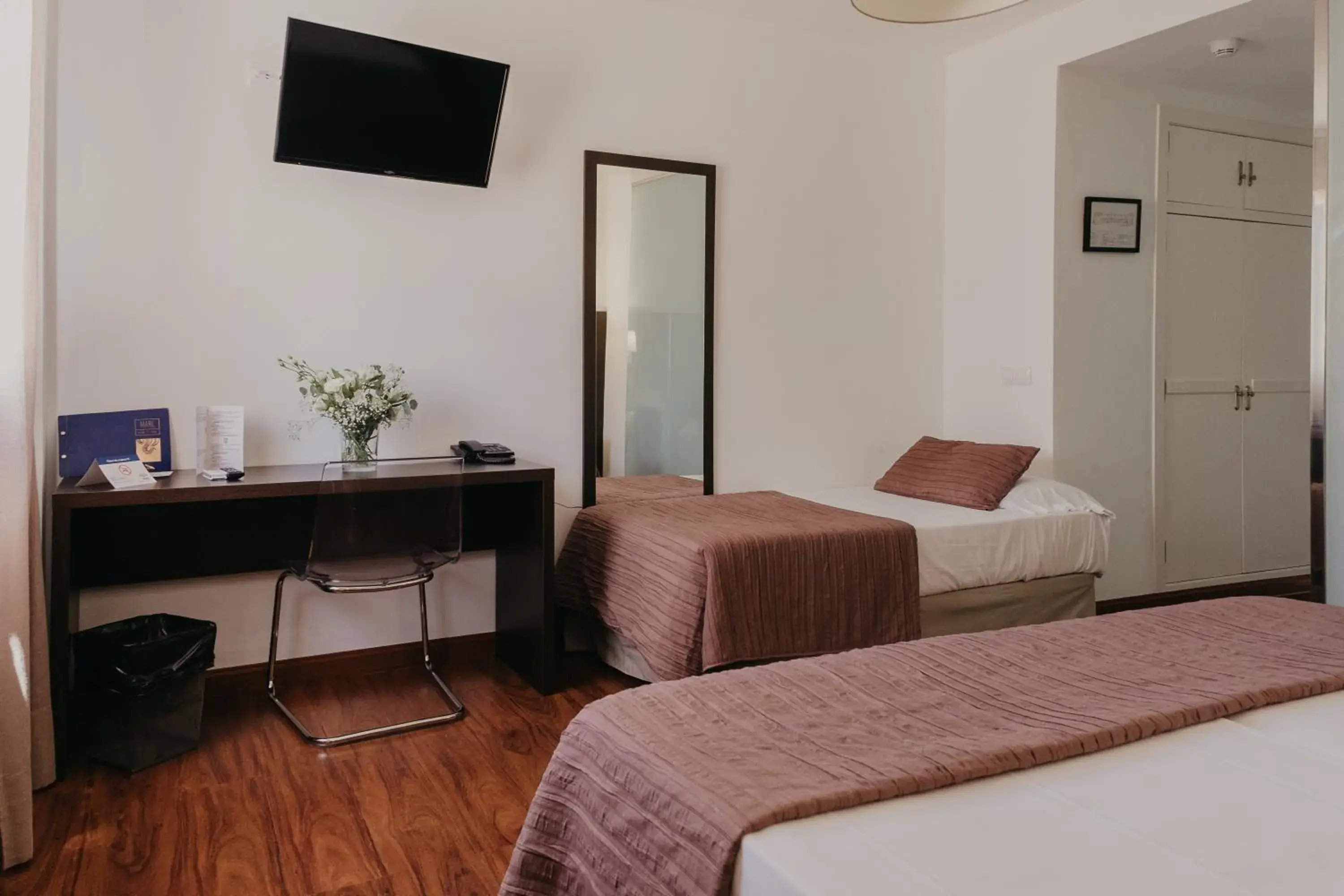 Bed in Mare Hotel Bed in Mare Hotel