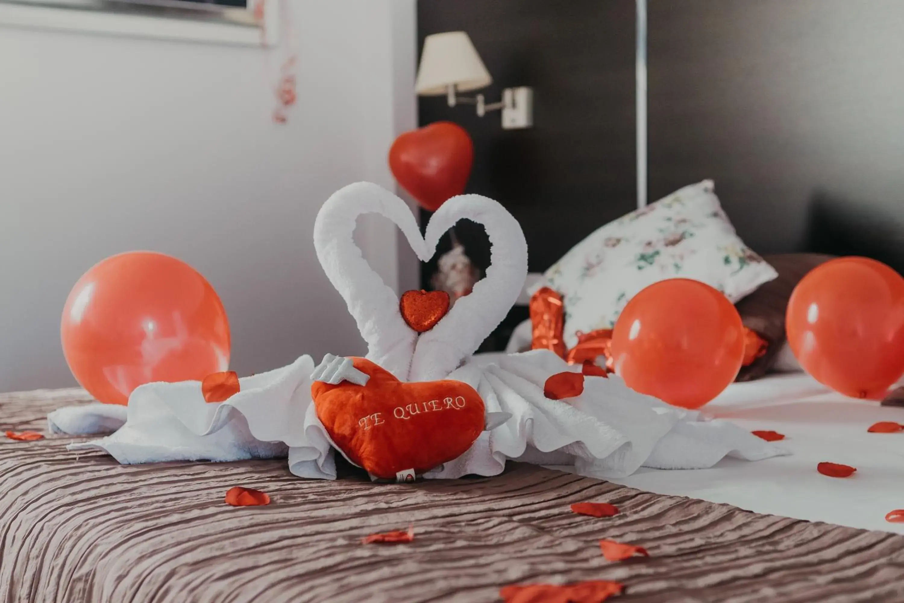 Double Room - Romantic Offer in Mare Hotel Double Room - Romantic Offer in Mare Hotel