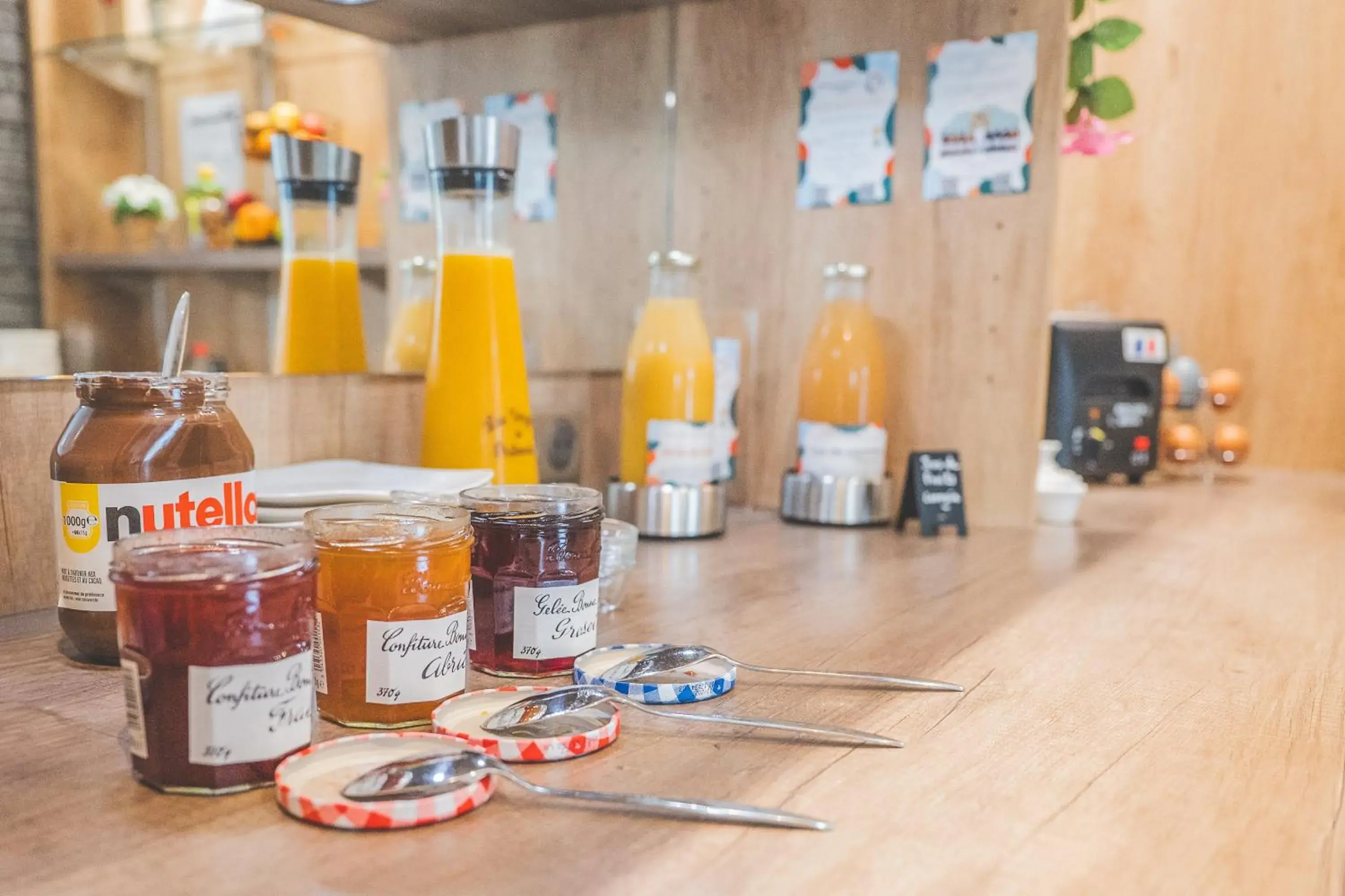 Breakfast in Kyriad Nancy Sud - Ludres Breakfast in Kyriad Nancy Sud - Ludres