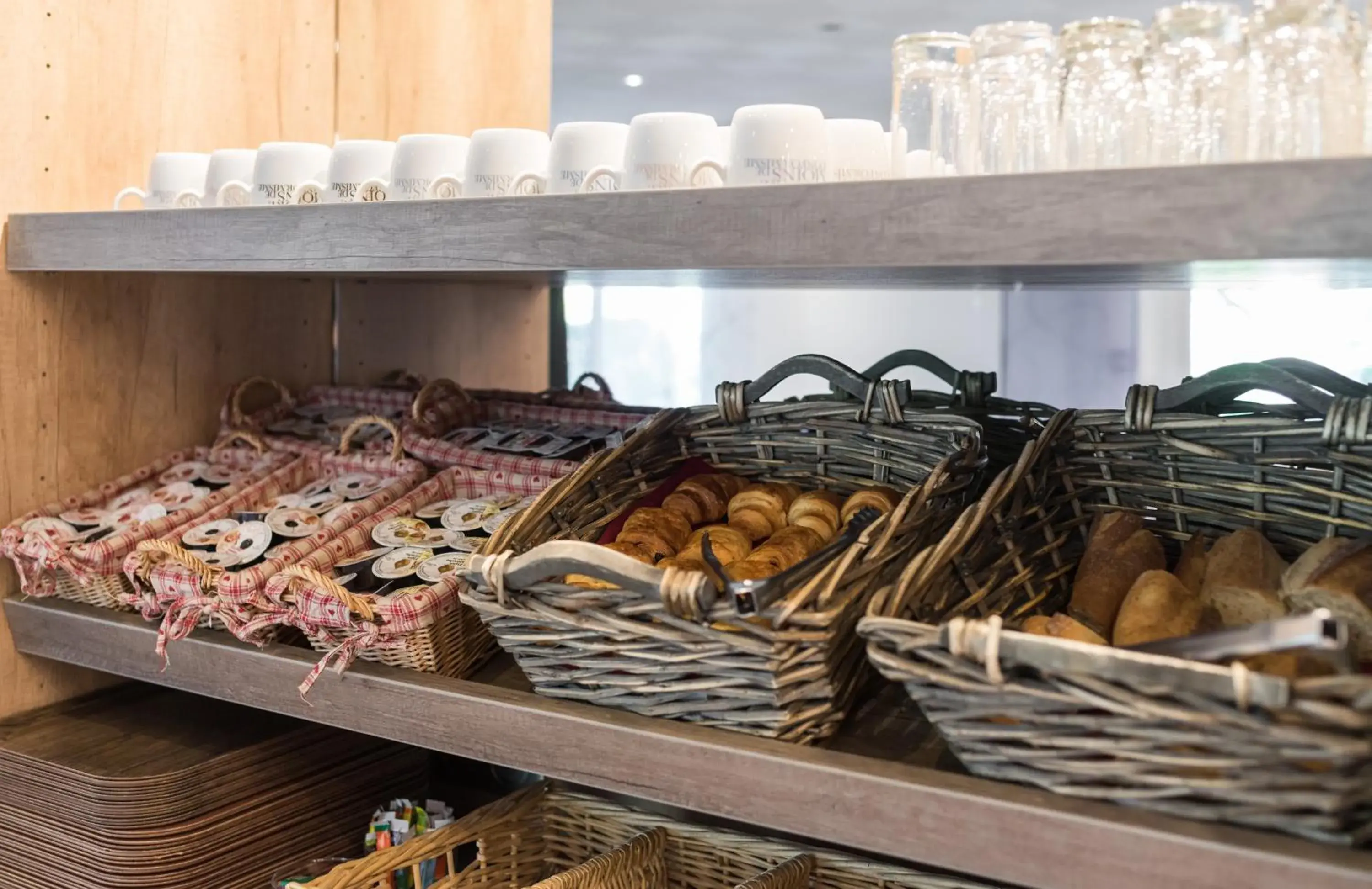 Buffet breakfast in Kyriad Nancy Sud - Ludres Buffet breakfast in Kyriad Nancy Sud - Ludres