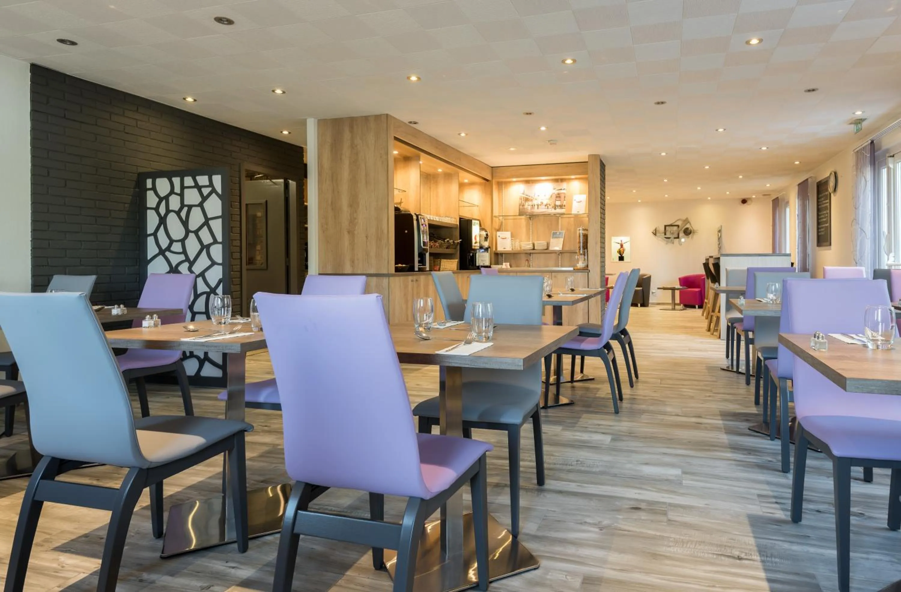 Restaurant/places to eat in Kyriad Nancy Sud - Ludres