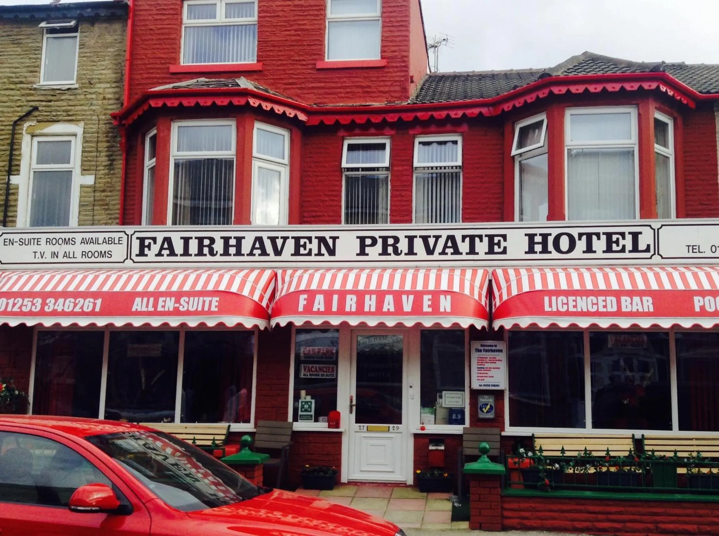 Facade/entrance in Fairhaven Hotel on Woodfield Road