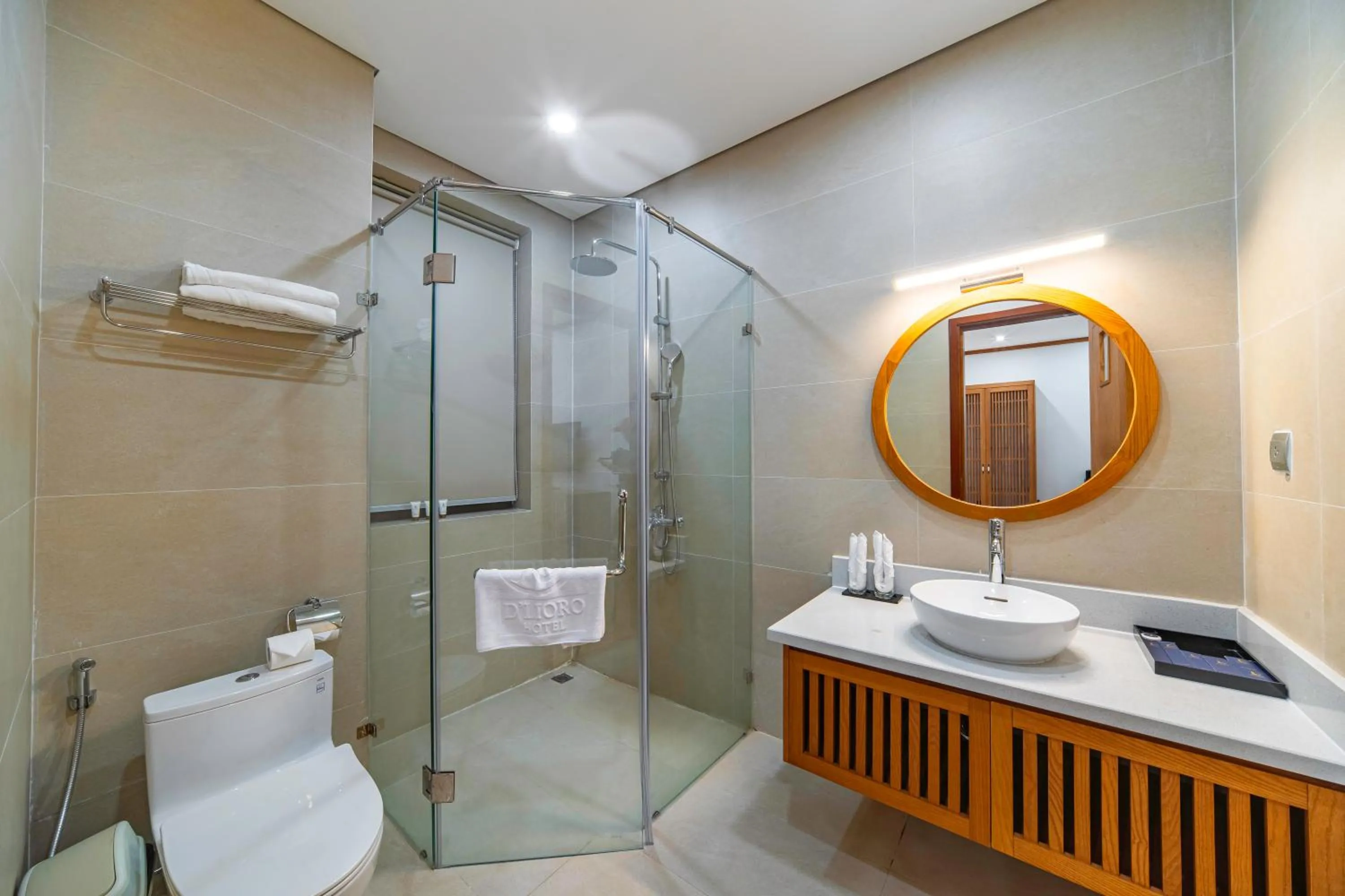 Bathroom in D'Lioro Hotel & Resort