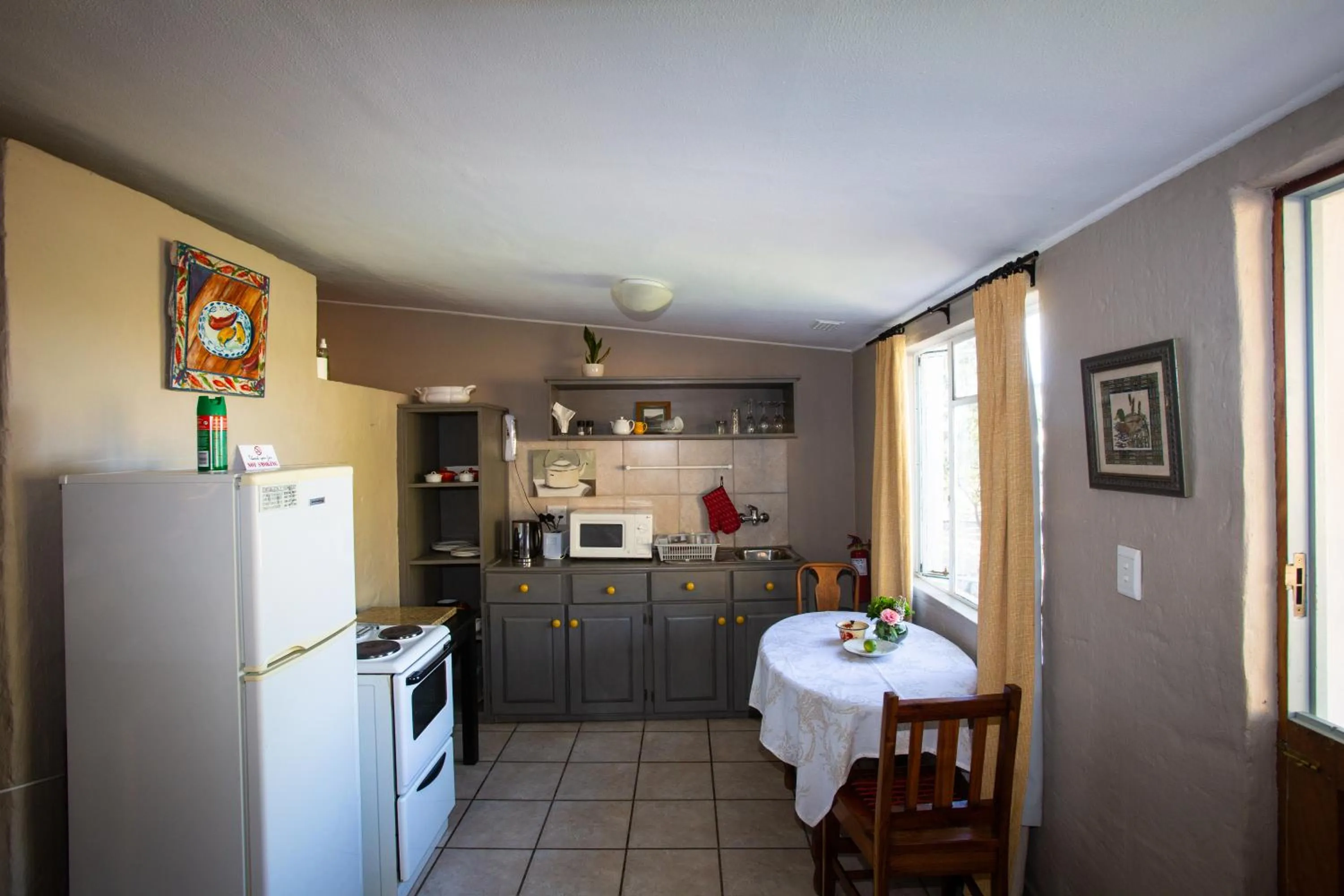 Kitchen or kitchenette in Yellow House Prince Albert